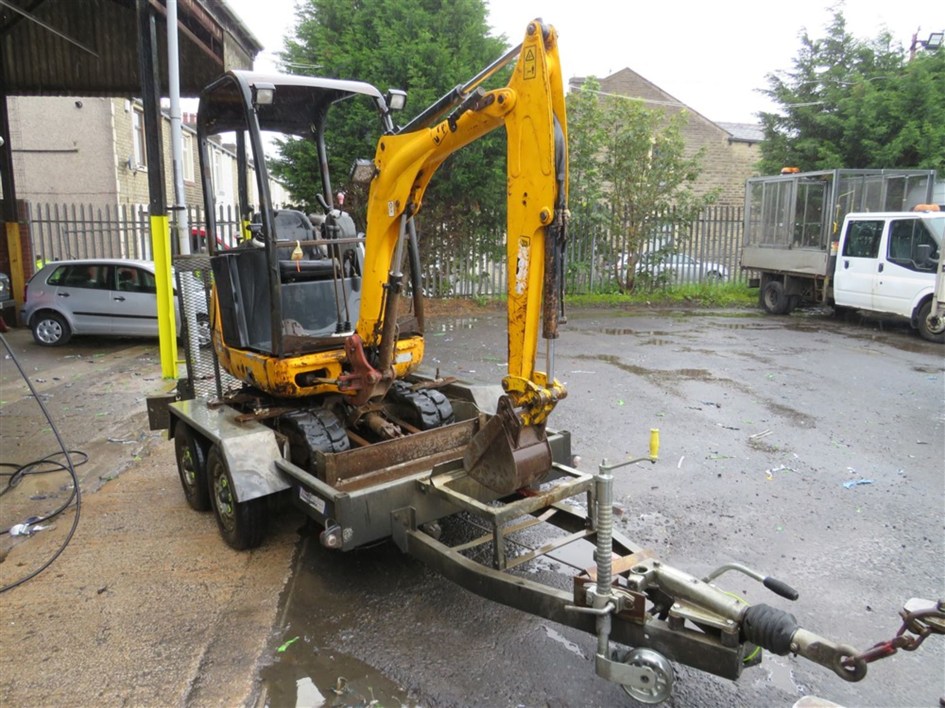 2010 JCB 801.4 MINI DIGGER C/W TRAILER (DIRECT ELECTRICITY NW) 2708 HOURS [+ VAT]