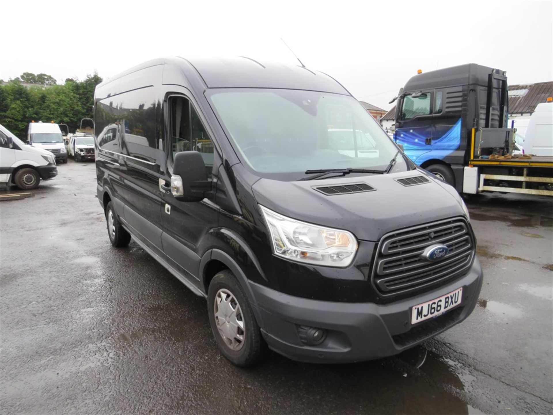 66 reg FORD TRANSIT 350 TREND, 1ST REG 10/16, TEST 10/20, 134887M WARRANTED, V5 HERE, 1 OWNER FROM