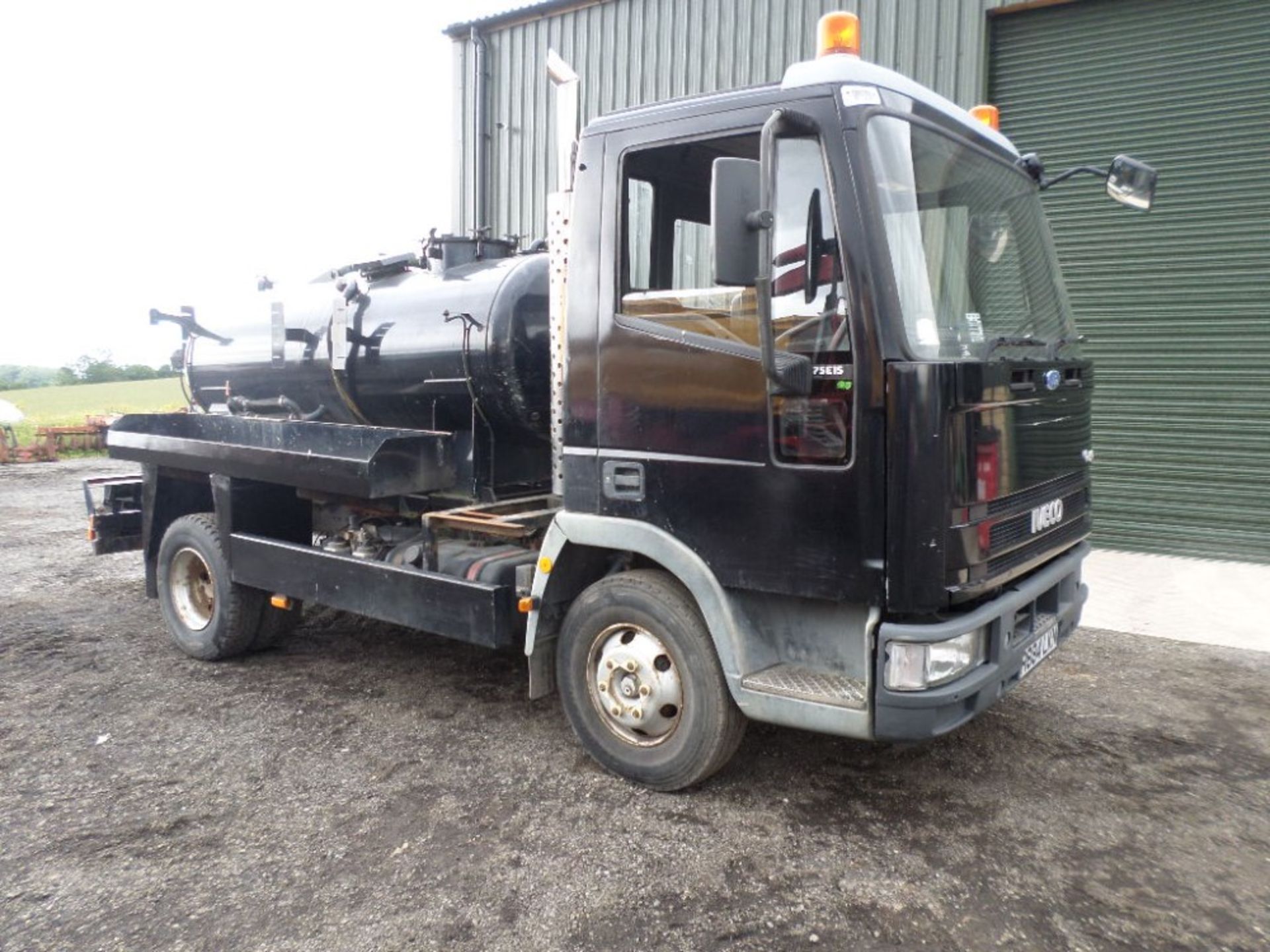 R reg IVECO 75E15 VACUUMED TANKER (LOCATION SHEFFIELD) 1ST REG 01/98, TEST 08/20, 91115M, NO V5 ( - Image 2 of 5