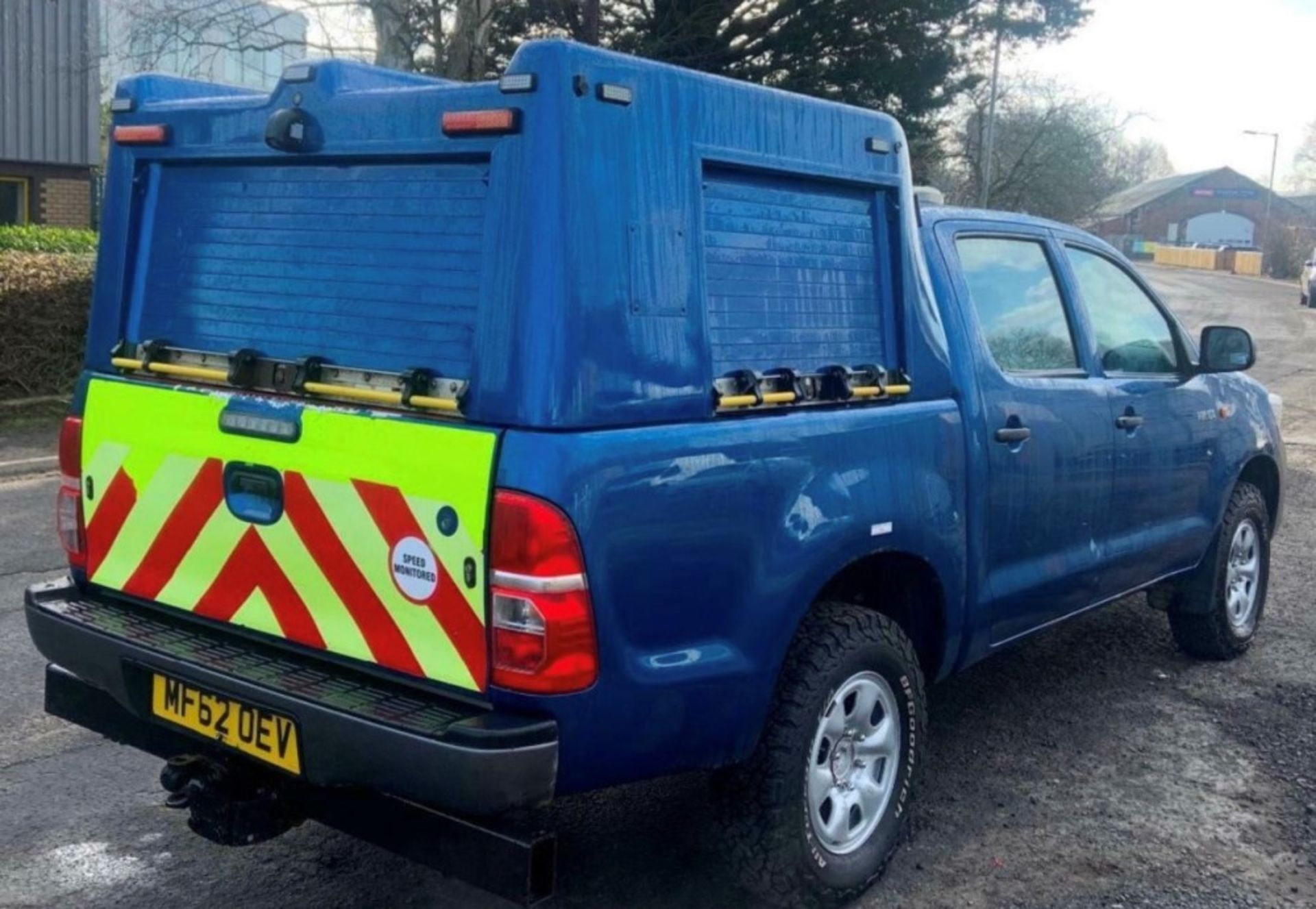 62 reg TOYOTA HILUX HL2 D-4D 4 X 4 UTILITY C/W WINCH (LOCATION DUMFRIES) 1ST REG 12/12, TEST 12/ - Image 4 of 5