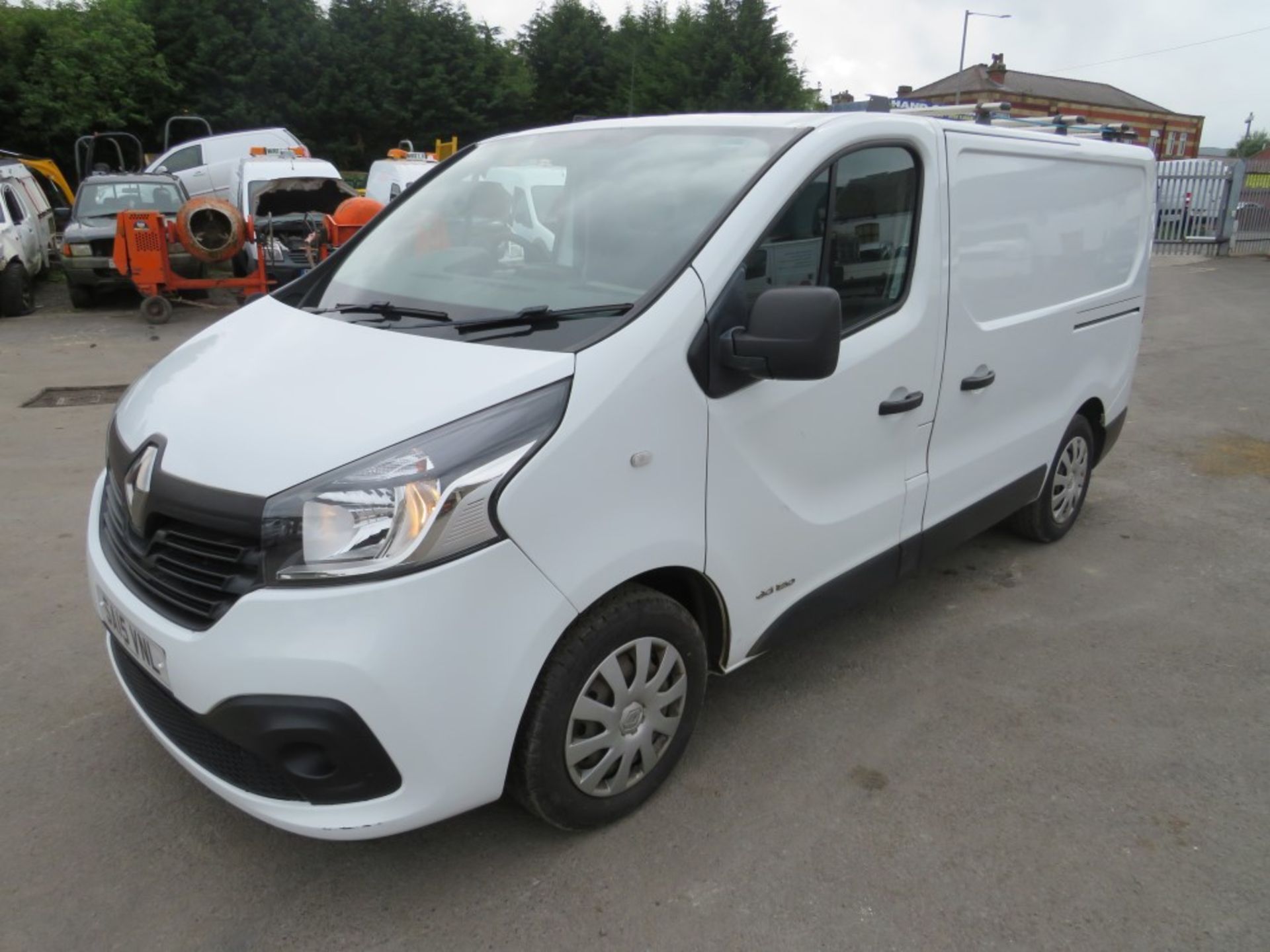 15 reg RENAULT TRAFIC SL27 BUSINESS+ DCI, 1ST REG 03/15, TEST 06/21, 97378M, V5 HERE, 1 FORMER - Image 2 of 6