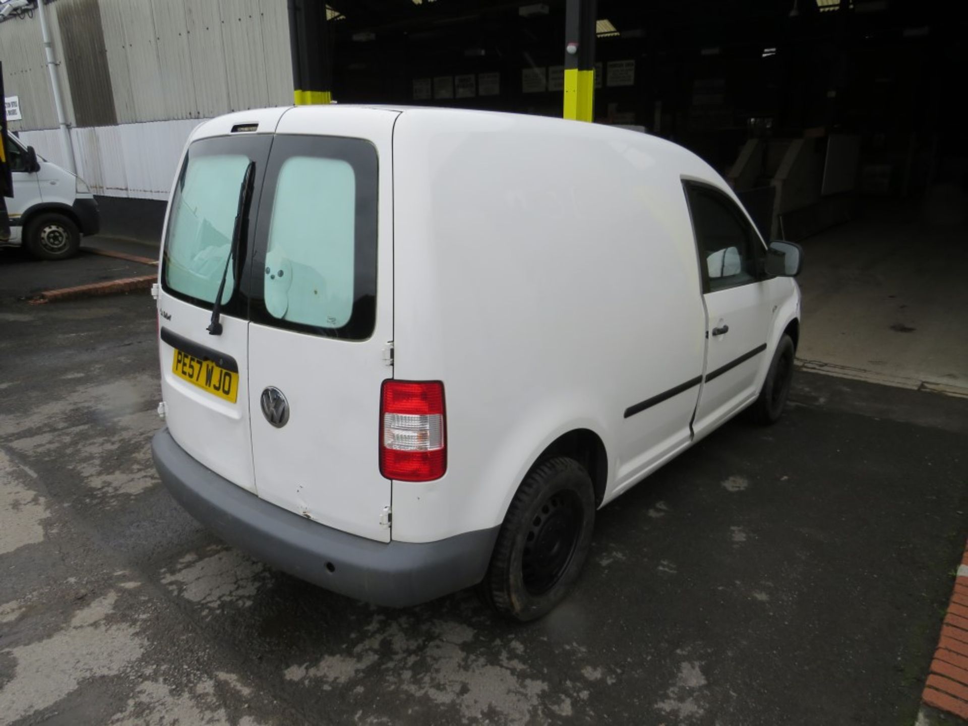 57 reg VW CADDY 69PS SDI, 1ST REG 09/07, TEST 07/21, 162590M, V5 HERE, 1 FORMER KEEPER [NO VAT] - Image 4 of 5