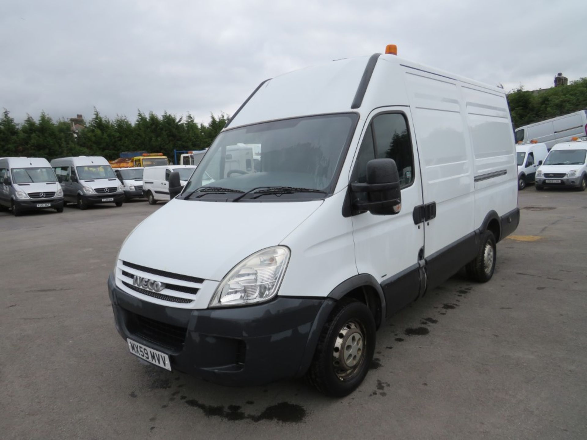 59 reg IVECO DAILY 35S12 MWB (DIRECT COUNCIL) 1ST REG 12/09, TEST 12/20, 127179M, V5 HERE, 1 OWNER - Image 2 of 7