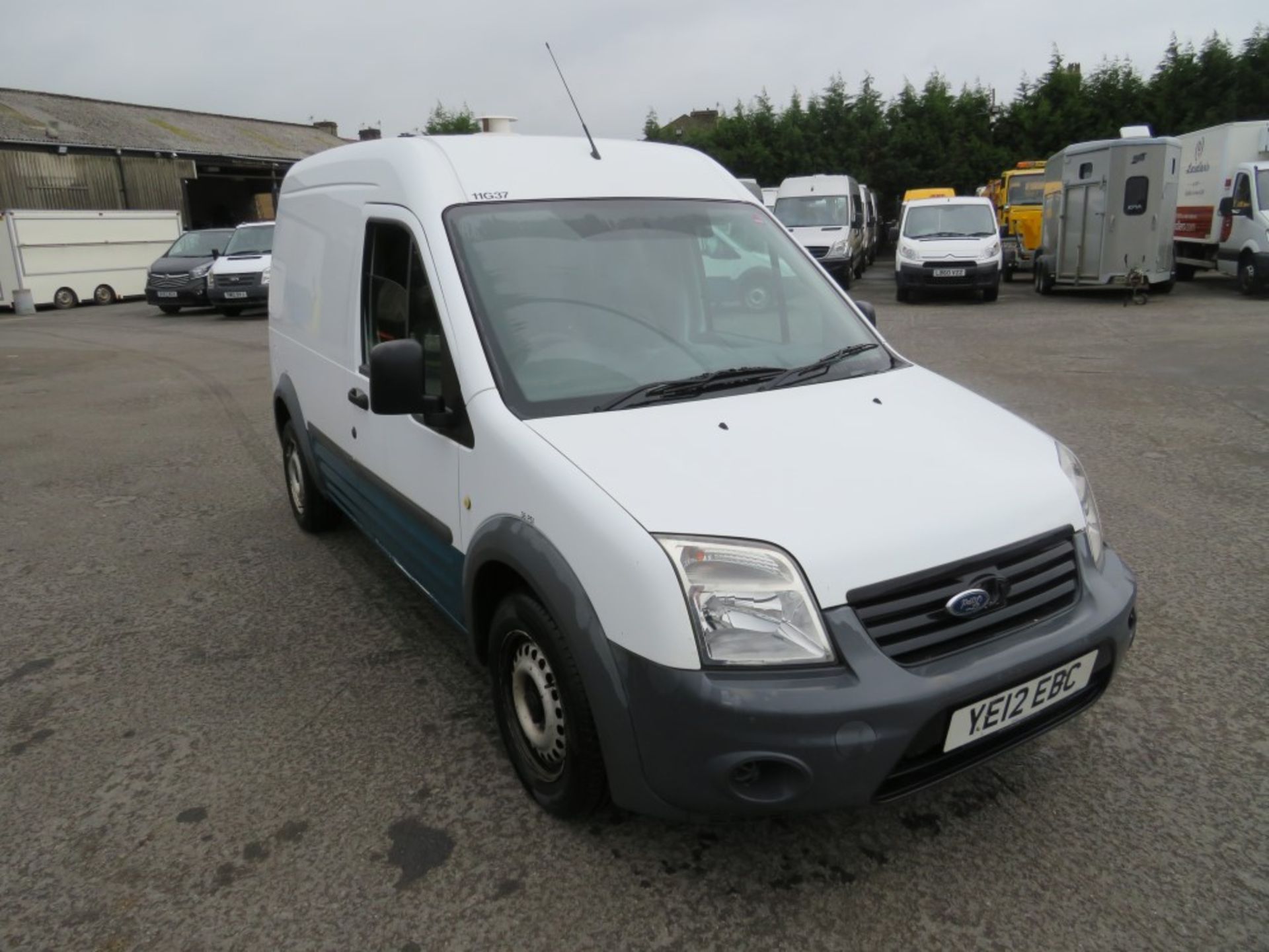 12 reg FORD TRANSIT CONNECT 90 T230 (DIRECT UNITED UTILITIES WATER) 1ST REG 05/12, TEST 12/20,