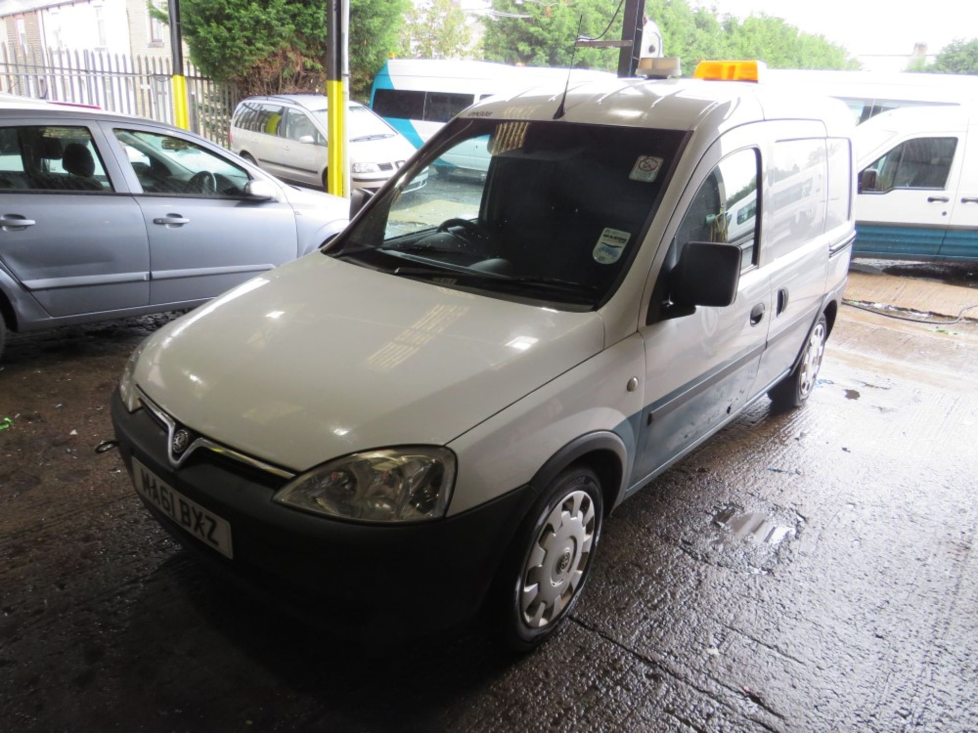 61 reg VAUXHALL COMBO 2000 CDTI VAN (DIRECT UNITED UTILITIES WATER) 1ST REG 09/11, TEST 12/20, V5 - Bild 2 aus 6