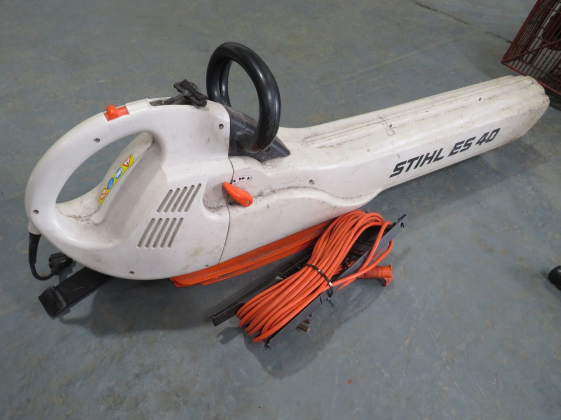 STIHL ES40 ELECTRIC LEAF BLOWER [NO VAT]