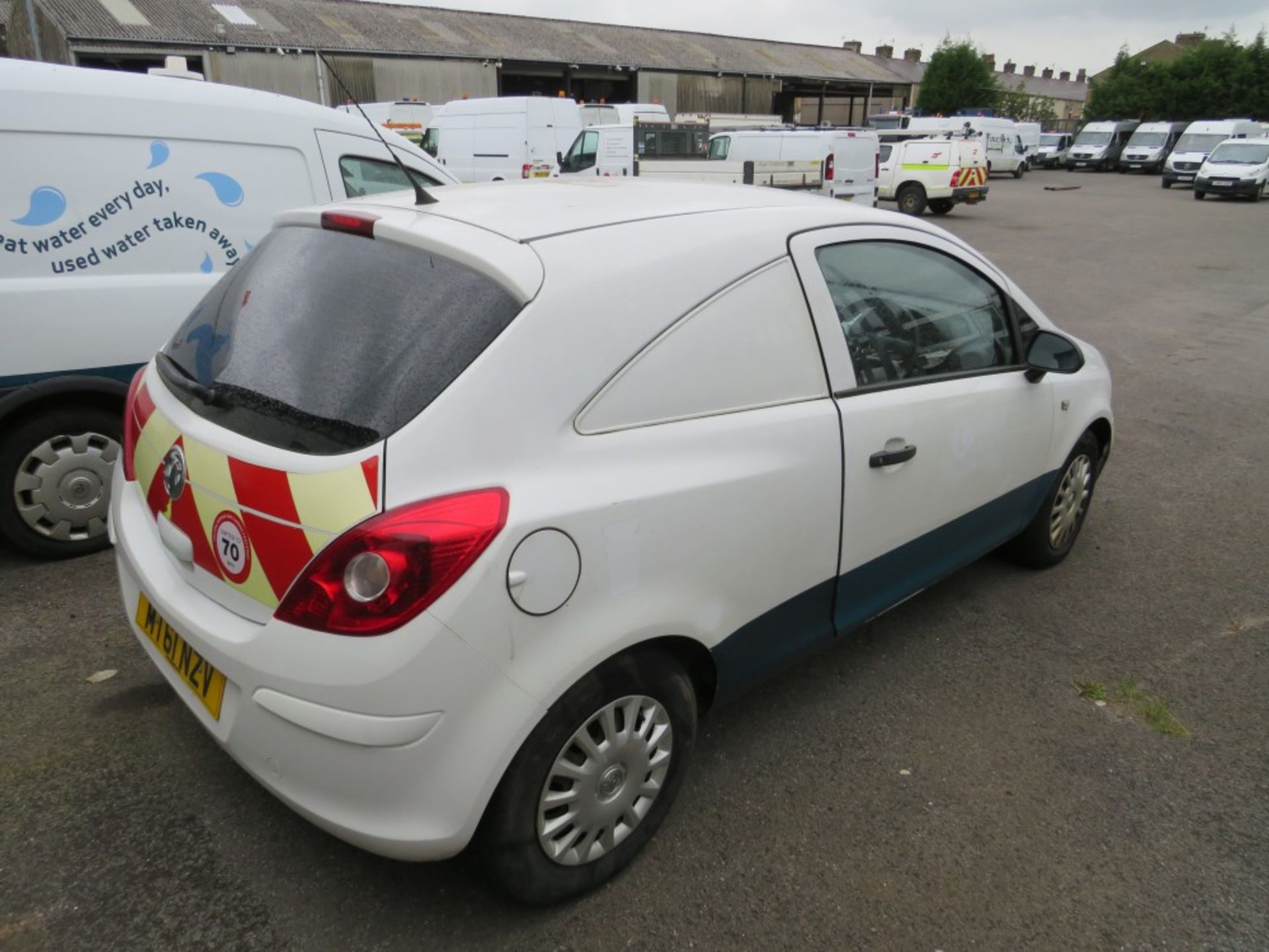 61 reg VAUXHALL CORSA CDTI ECOFLEX VAN (DIRECT UNITED UTILITIES WATER) 1ST REG 01/12, TEST 09/20, V5 - Image 4 of 5