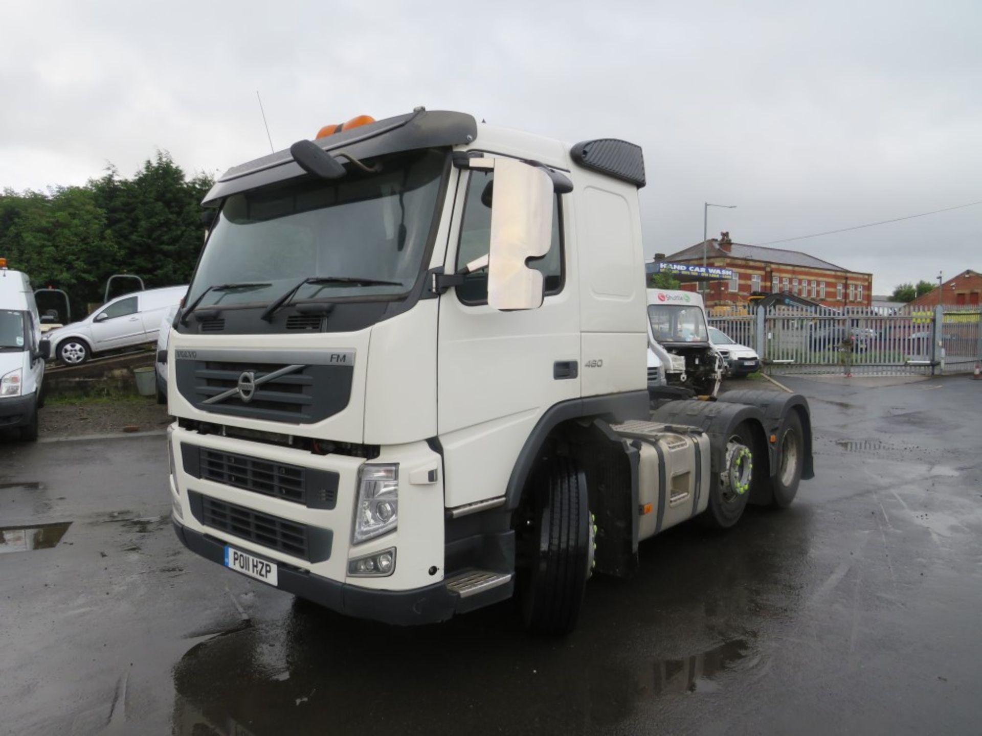 11 reg VOLVO FM460 TRACTOR UNIT (DIRECT UNITED UTILITIES WATER) 1ST REG 07/11, TEST 03/21, 386572KM, - Image 2 of 5