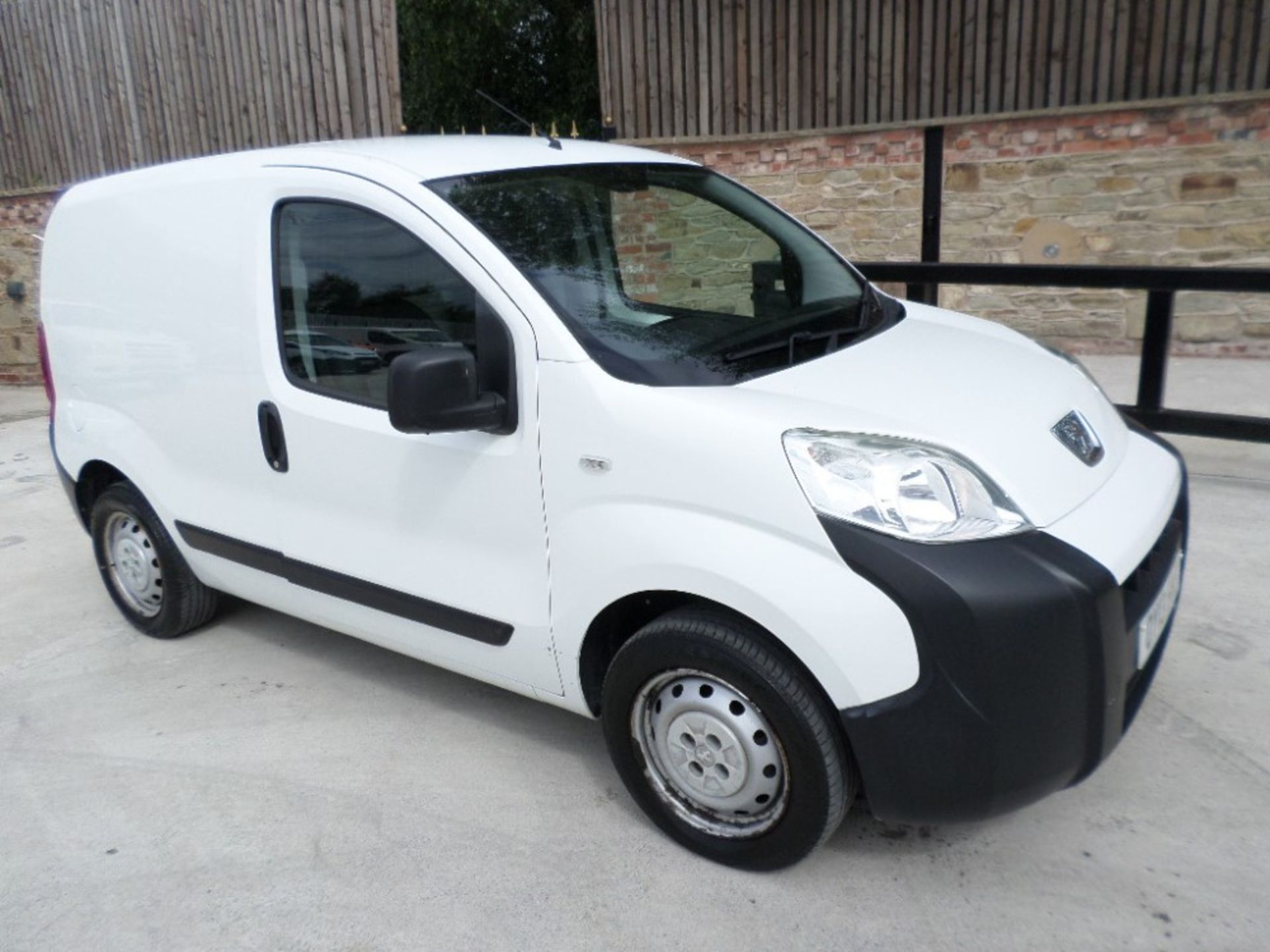 13 reg PEUGEOT BIPPER S HDI (LOCATION SHEFFIELD) 1ST REG 07/13, 49989M, V5 HERE [+ VAT] - Image 2 of 6