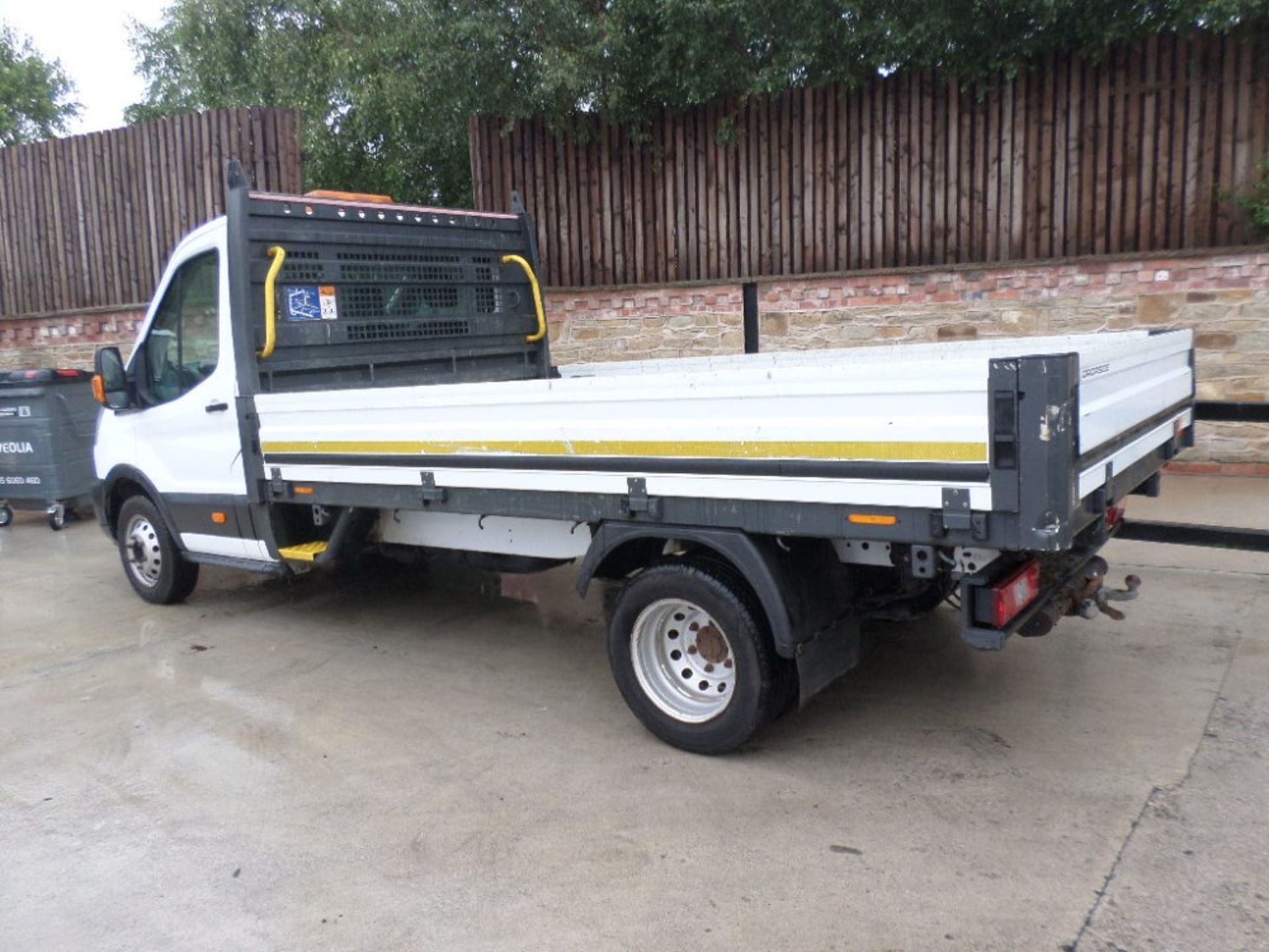 15 reg FORD TRANSIT 125 T350 TDCI LWB DROPSIDE (LOCATION SHEFFIELD) 1ST REG 03/15, 105555M, NO V5 ( - Image 3 of 6