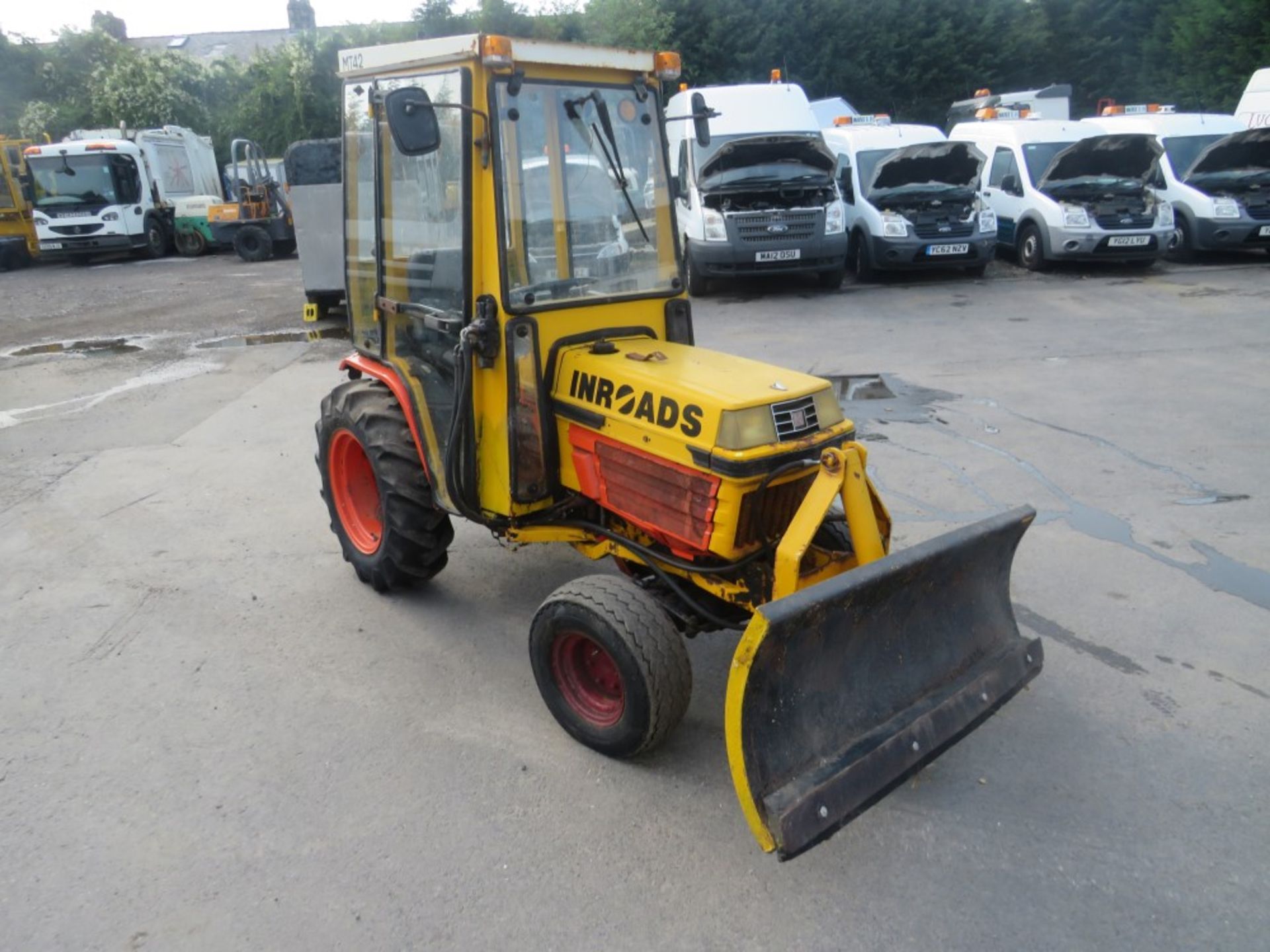 J reg KUBOTA 4x4 TRACTOR c/w SNOW PLOUGH, 1ST REG 10/91, 1222 HRS NOT WARRANTRED, V5 HERE, 1