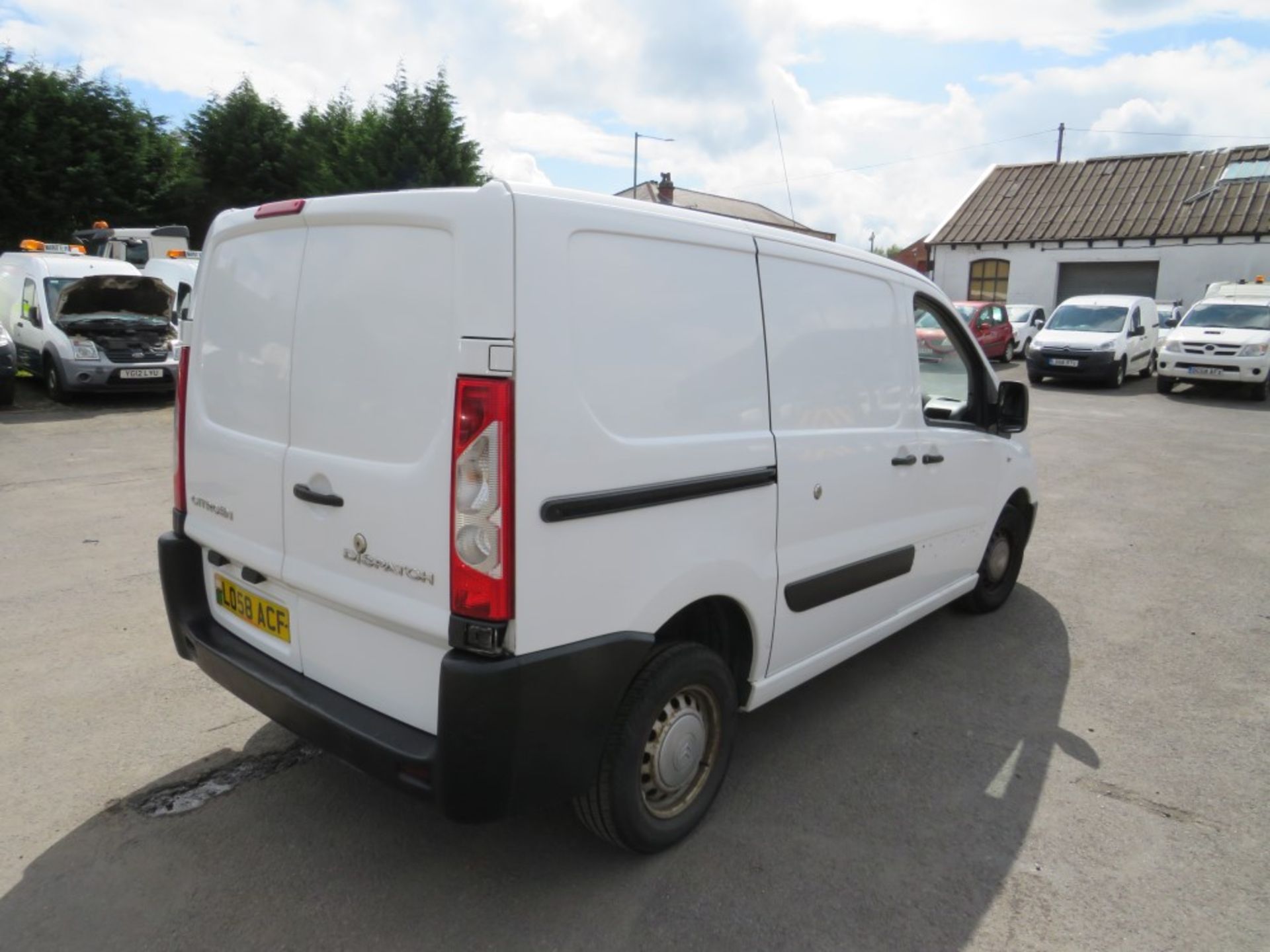 58 reg CITROEN DISPATCH 1000 HDI 90 SWB, 1ST REG 01/09, TEST 11/20, 227300KM, PART V5 - GREEN SLIP - Image 4 of 5