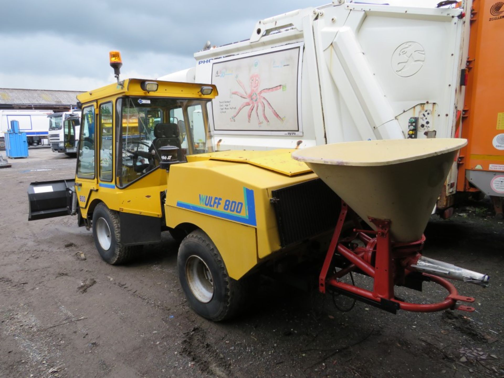 1996 WULFF 800 ATV 4WD MULTI TOOL C/W SNOW PLOUGH & SALT SPREADER, 6764 HOURS NOT WARRANTED [+ VAT] - Image 2 of 6