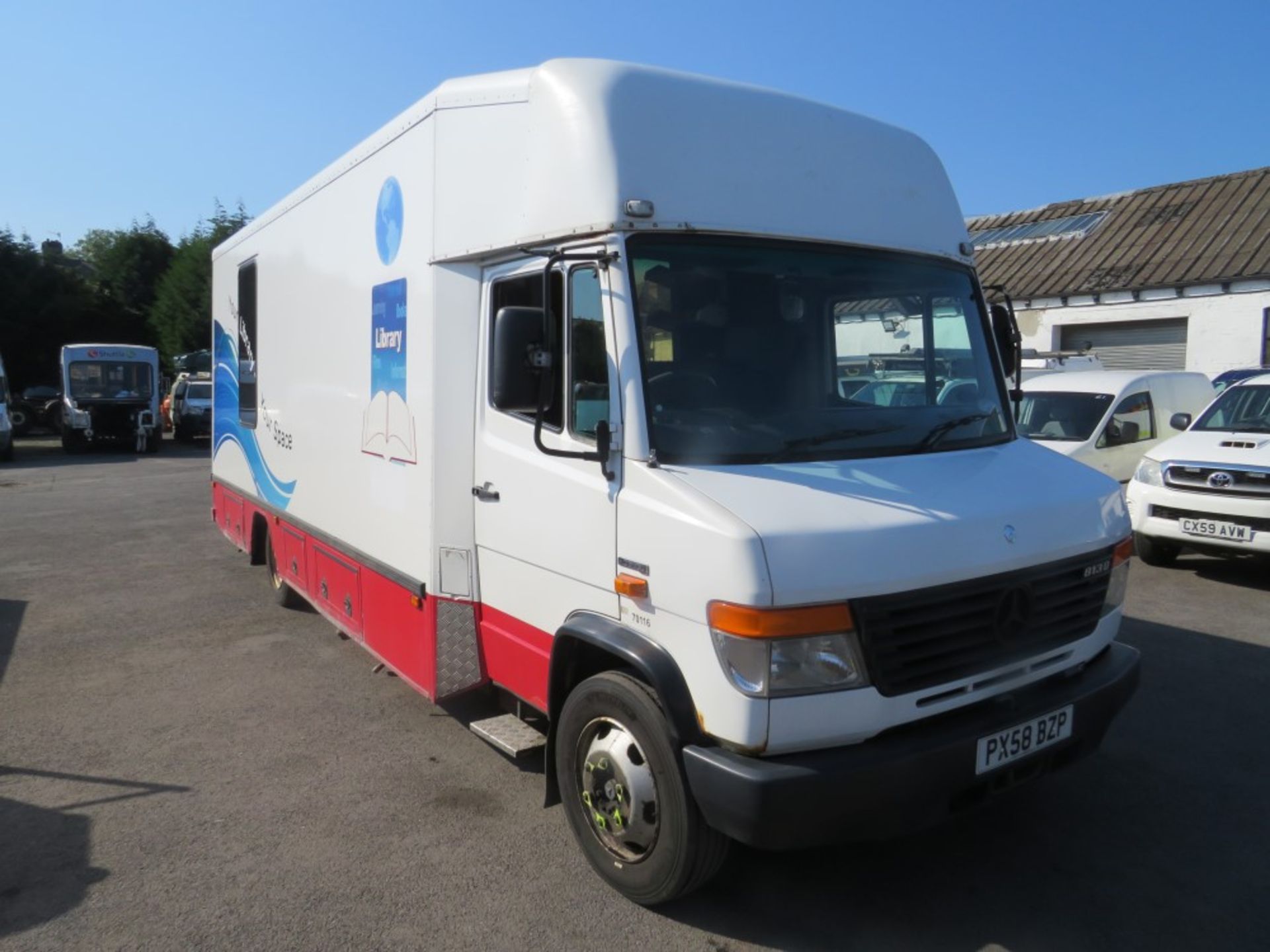 58 reg MERCEDES VARIO 813D MOBILE LIBRARY (DIRECT COUNCIL) 1ST REG 11/08, TEST 09/20, 107788KM, V5