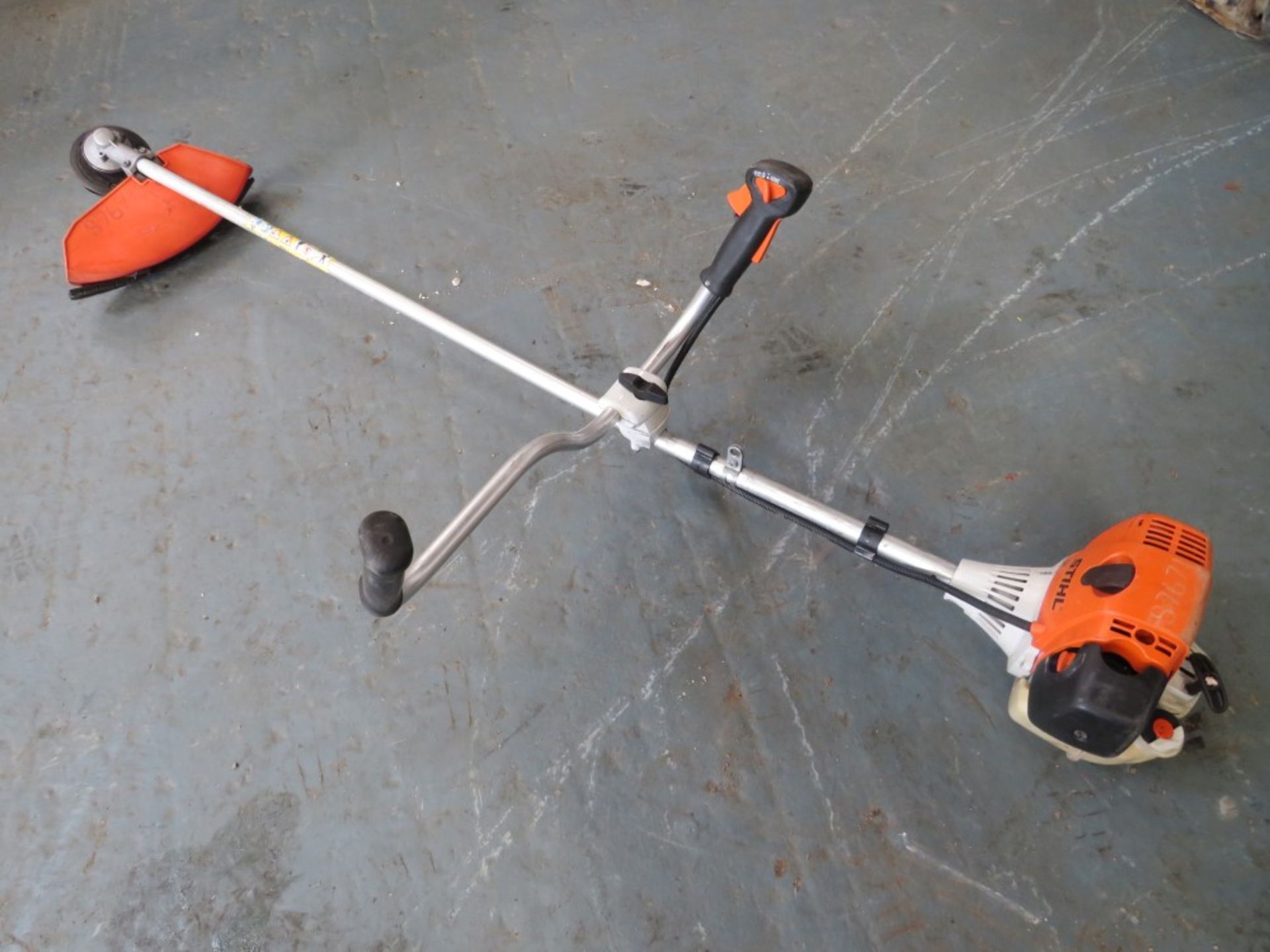 STIHL HEAVY DUTY STRIMMER (DIRECT HIRE CO) [+ VAT]