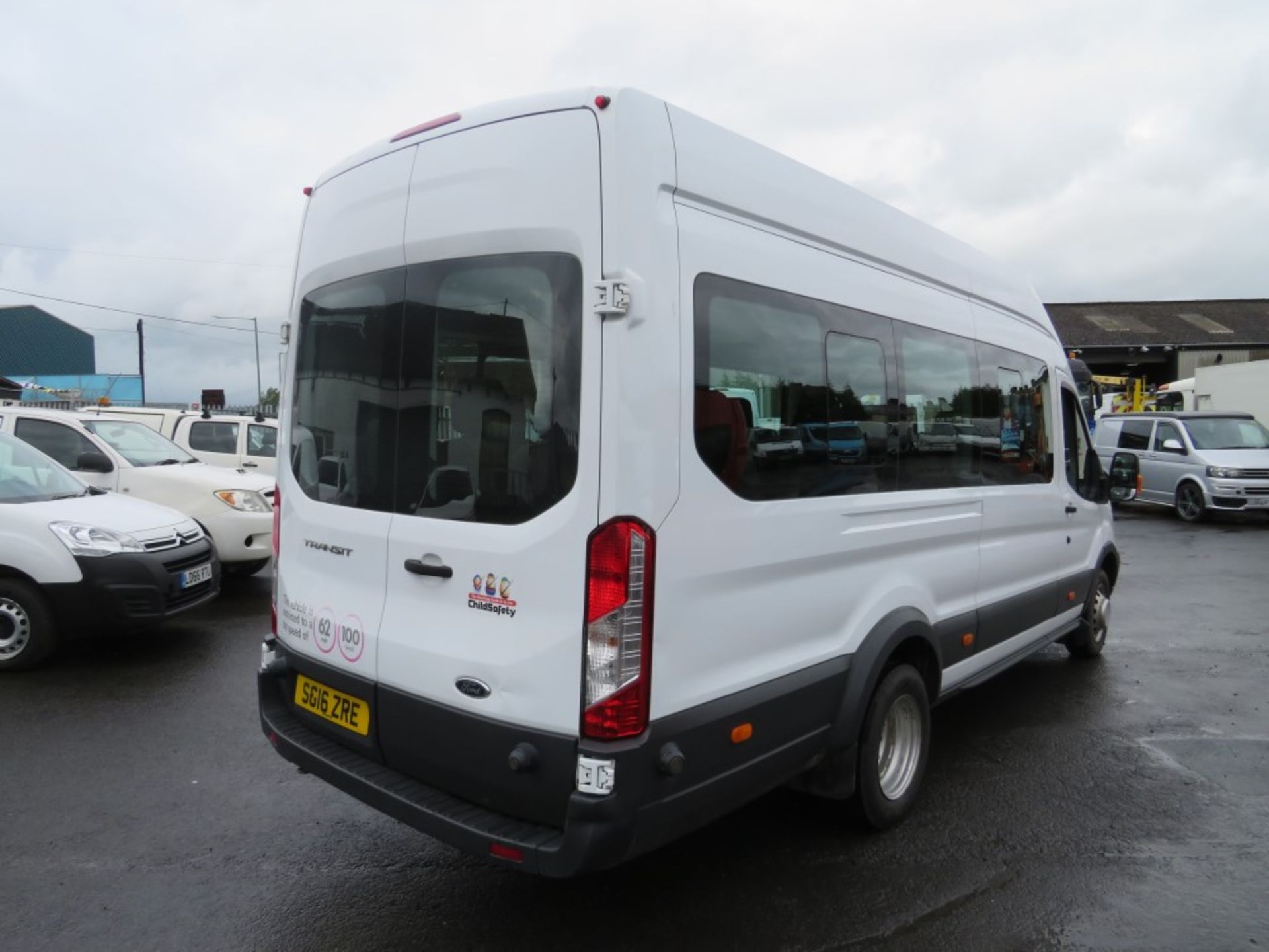 16 reg FORD TRANSIT 460 ECONETIC TECH MINIBUS, 1ST REG 03/16, TEST 05/21, 44047KM WARRANTED, V5 - Image 4 of 6