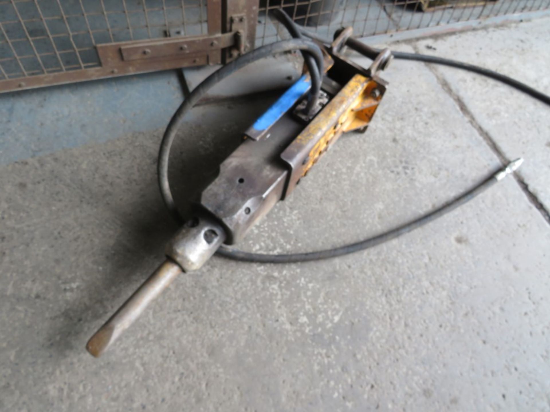 INDECO CONCRETE BREAKER 1.5t to 2.5t UNIVERSAL, BAR 1
