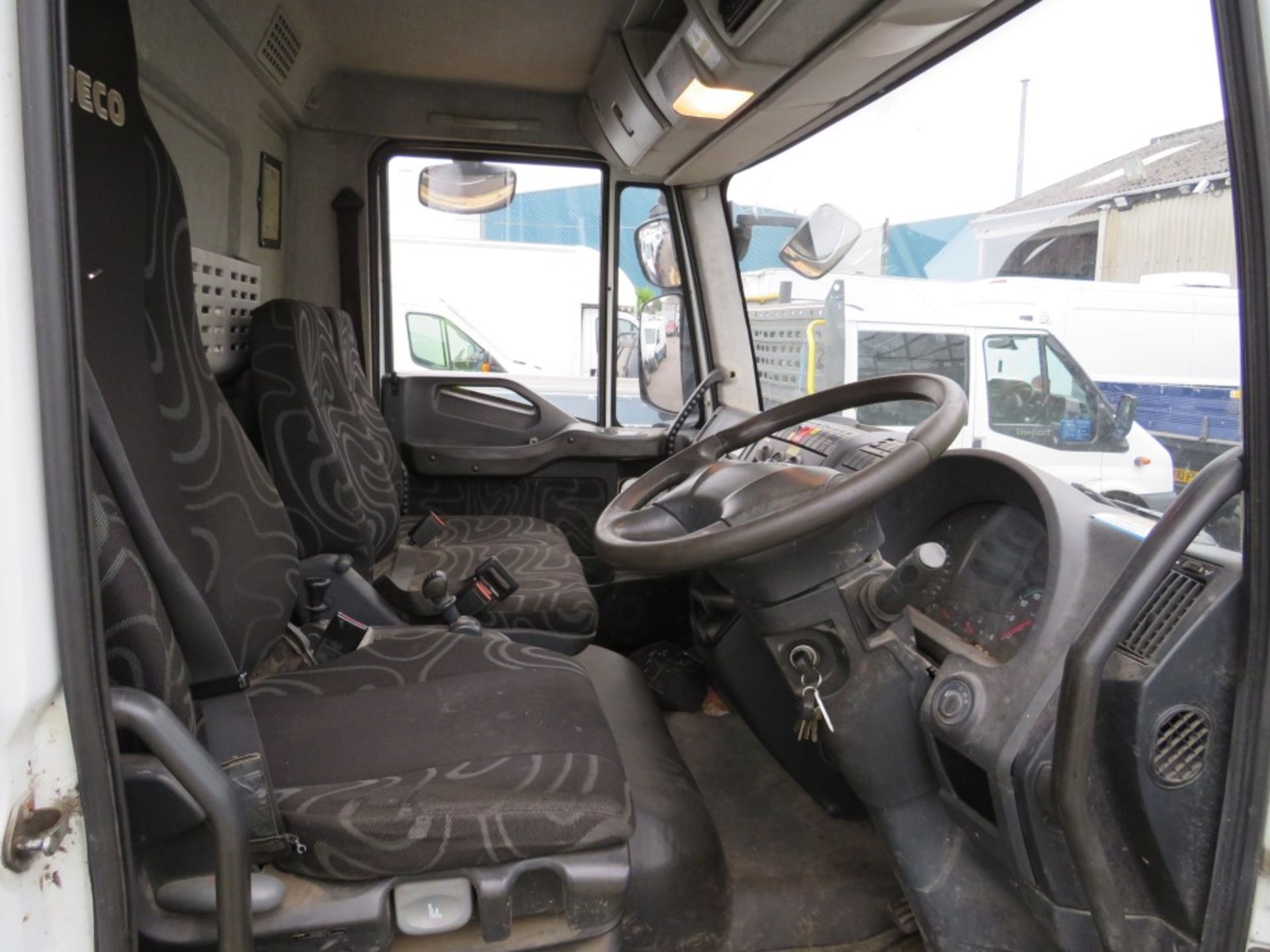 14 reg IVECO EUROCARGO 100E19 TIPPER (DIRECT COUNCIL) 1ST REG 08/14, TEST 11/20, 66851KM [+ VAT] - Image 6 of 6