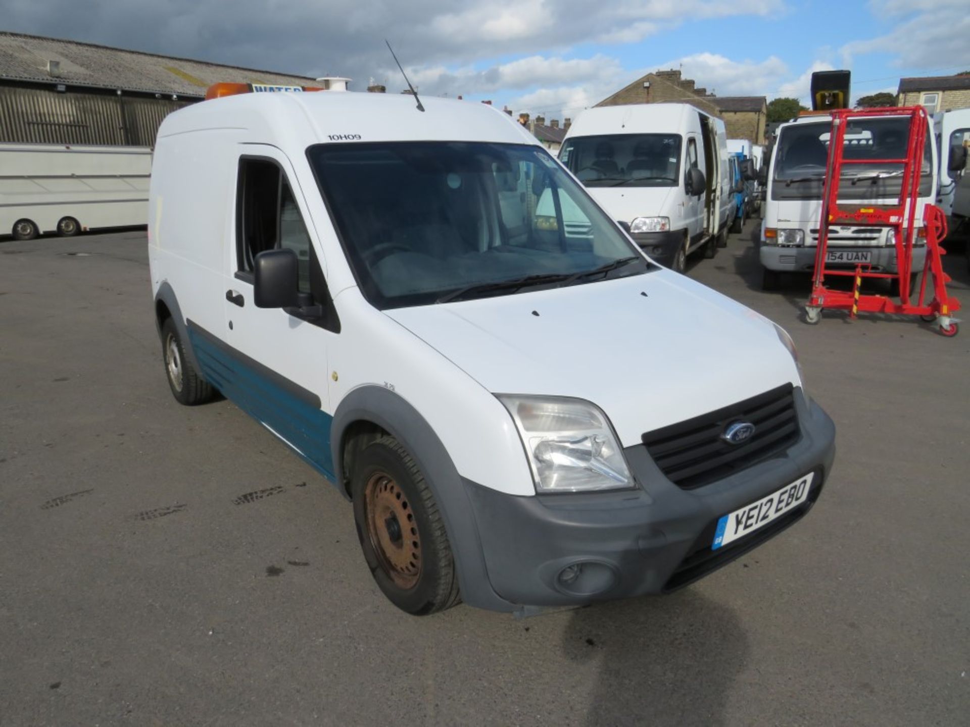 12 reg FORD TRANSIT CONNECT 90 T230 (DIRECT UNITED UTILITIES WATER) 1ST REG 07/12, TEST 11/20, V5
