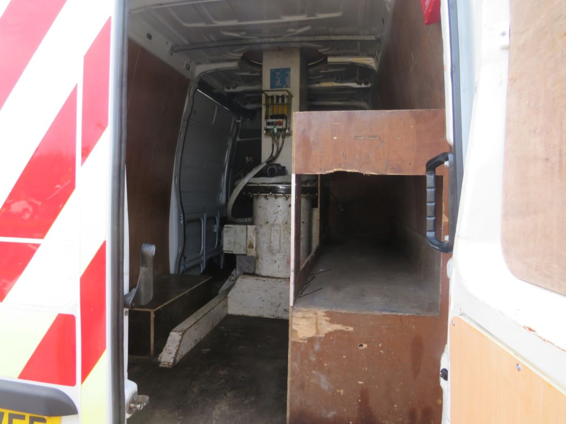 63 reg IVECO DAILY 50C15 CHERRY PICKER, 1ST REG 09/13, TEST 01/21, 72705M WARRANTED, V5 HERE, 3 - Image 5 of 6