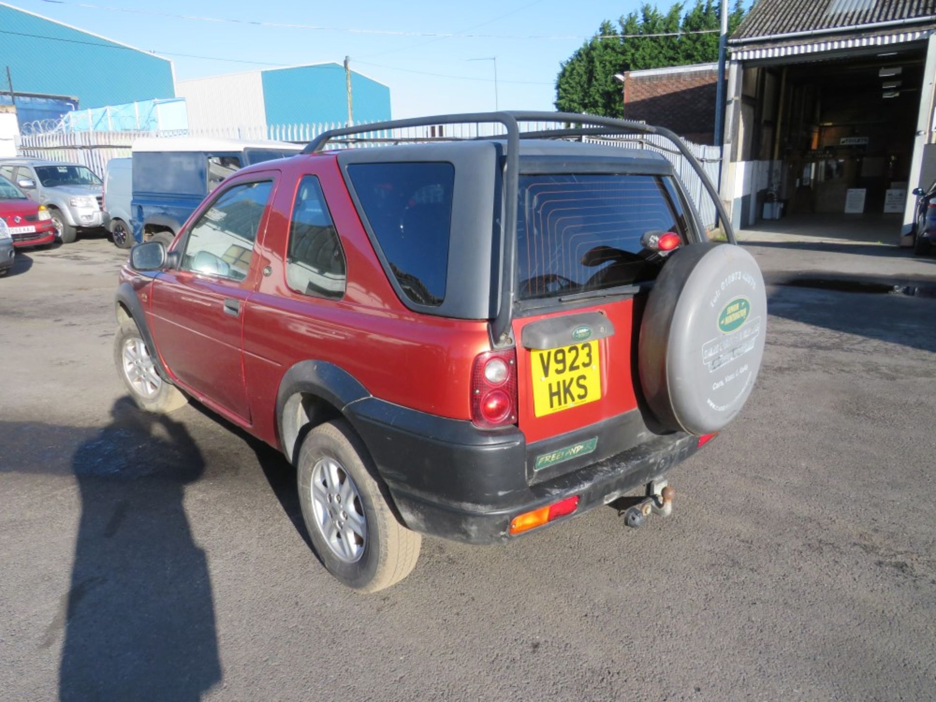 V reg LAND ROVER FREELANDER DI, 1ST REG 01/00, 177568M NOT WARRANTED, V5 HERE, 10 FORMER KEEPERS [NO - Image 3 of 5