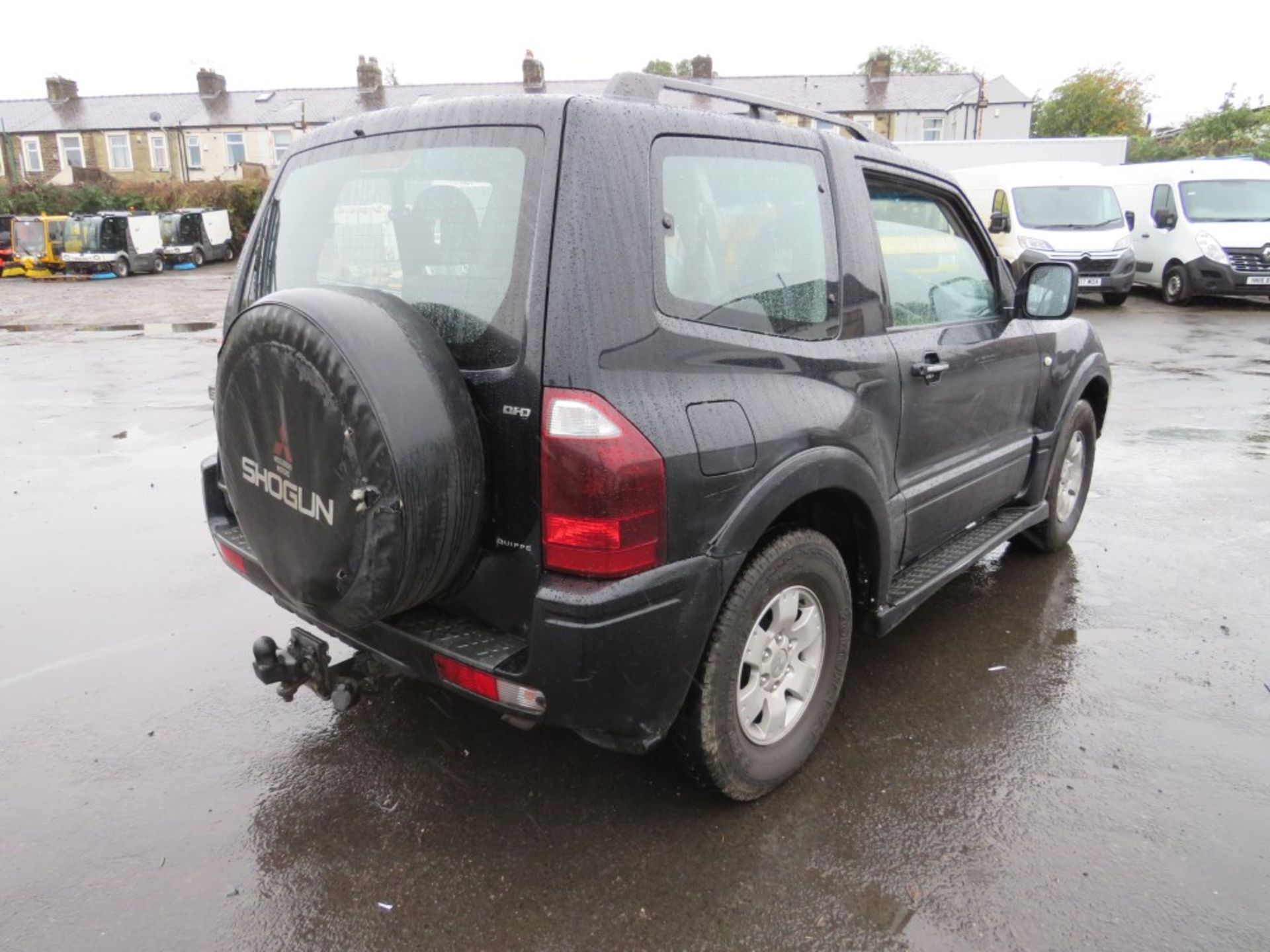 05 reg MITSUBISHI SHOGUN EQUIPPE DI-D ESTATE, 1ST REG 03/05, TEST 09/21, 149711M, V5 HERE, 2 - Image 4 of 5