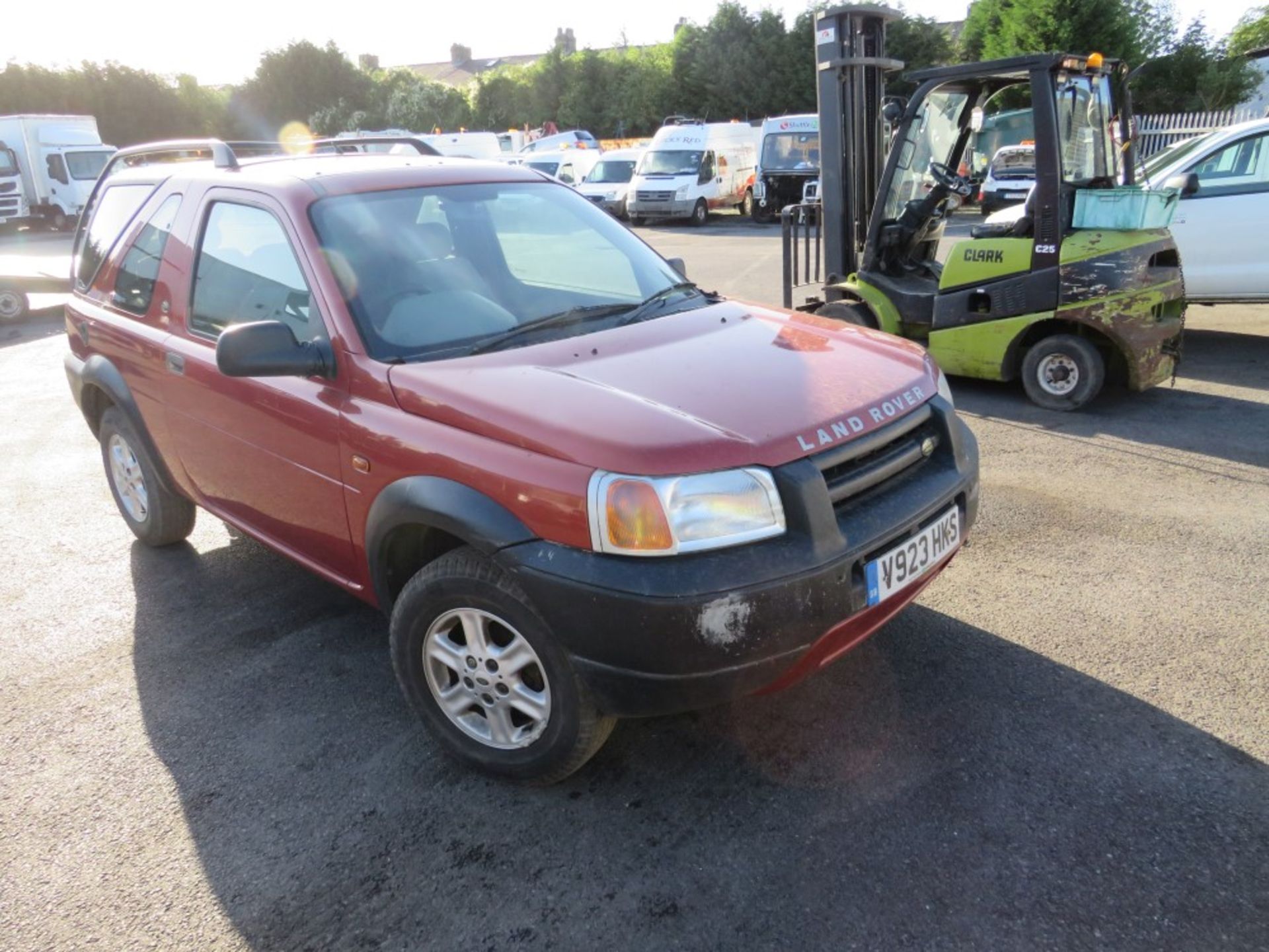 V reg LAND ROVER FREELANDER DI, 1ST REG 01/00, 177568M NOT WARRANTED, V5 HERE, 10 FORMER KEEPERS [NO