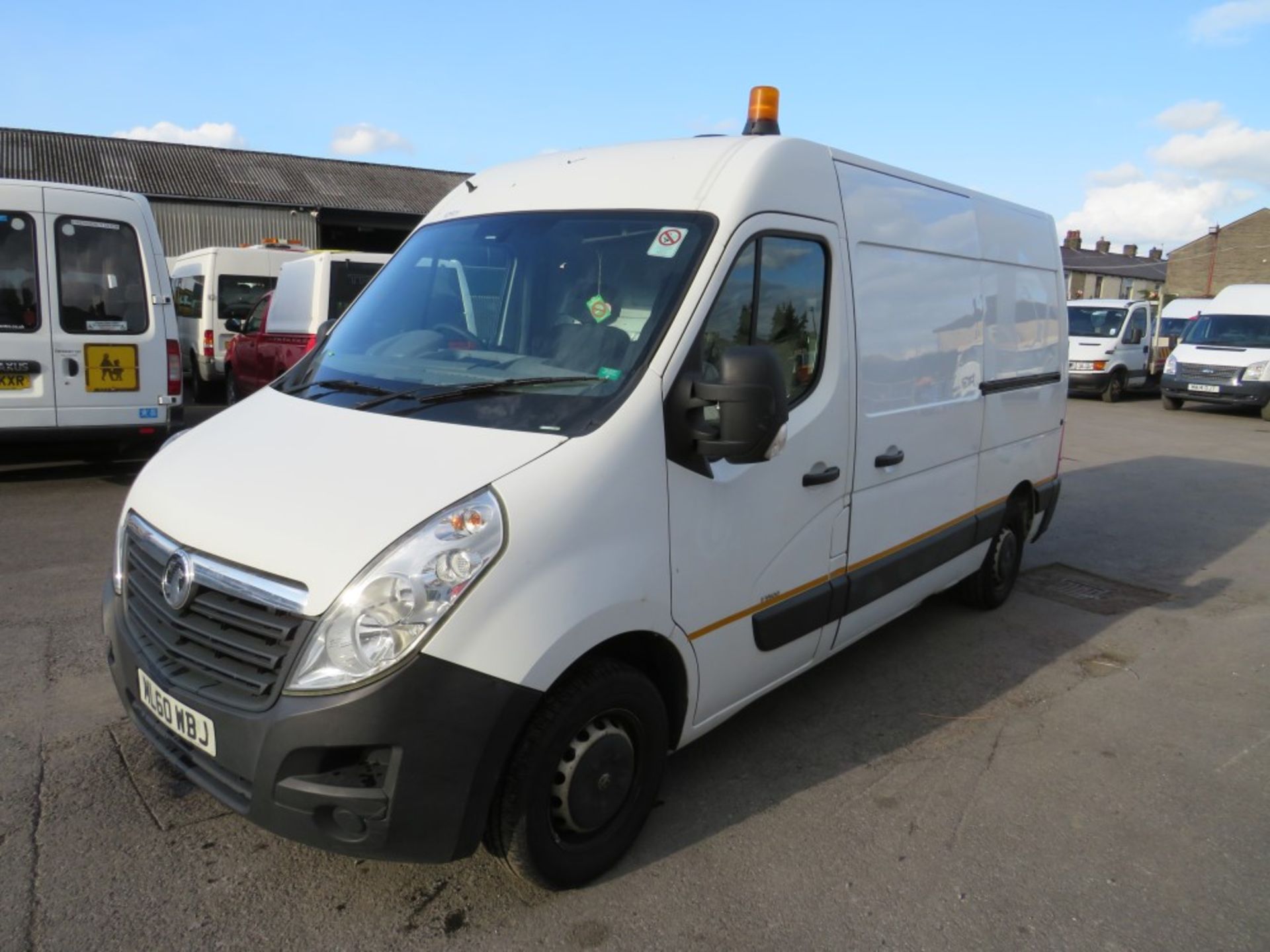 60 reg VAUXHALL MOVANO F3500 L2H2 CDTI 100 (DIRECT UNITED UTILITIES WATER) 1ST REG 10/10, TEST 08/ - Image 2 of 5