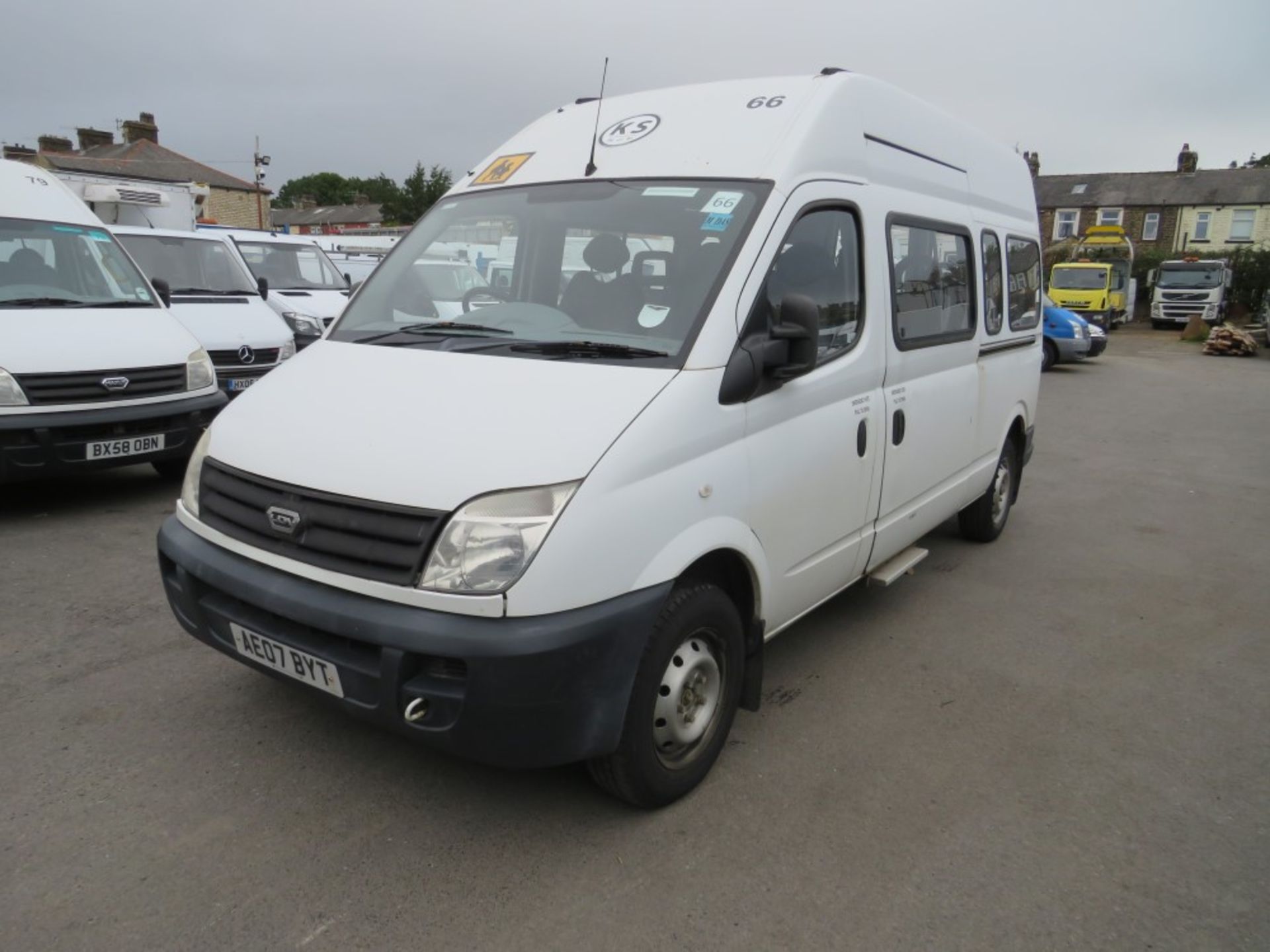 07 reg LDV MAXUS 15S 95 MINIBUS (DIRECT COMMUNITY TRANSPORT) 1ST REG 05/07, TEST 10/20, 124385M, - Image 2 of 6