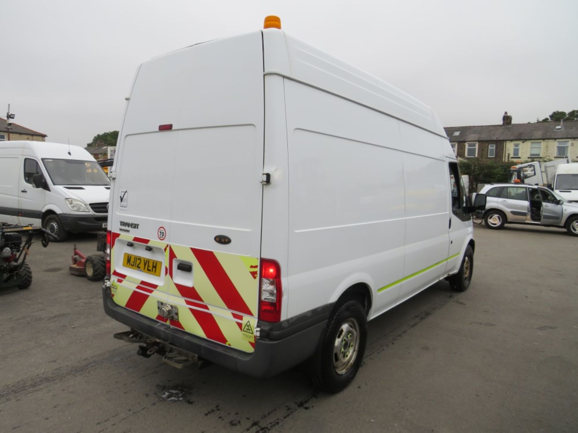 12 reg FORD TRANSIT 125 T350 RWD (DIRECT ELECTRICITY NW) 1ST REG 06/12, TEST 04/21, 143526M, V5 - Image 4 of 6