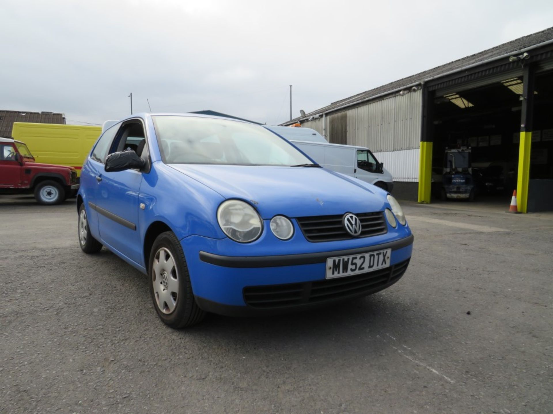 52 reg VW POLO E, 1ST REG 01/03, TEST 10/20, 118026M NOT WARRANTED, V5 HERE, 2 FORMER KEEPERS [NO