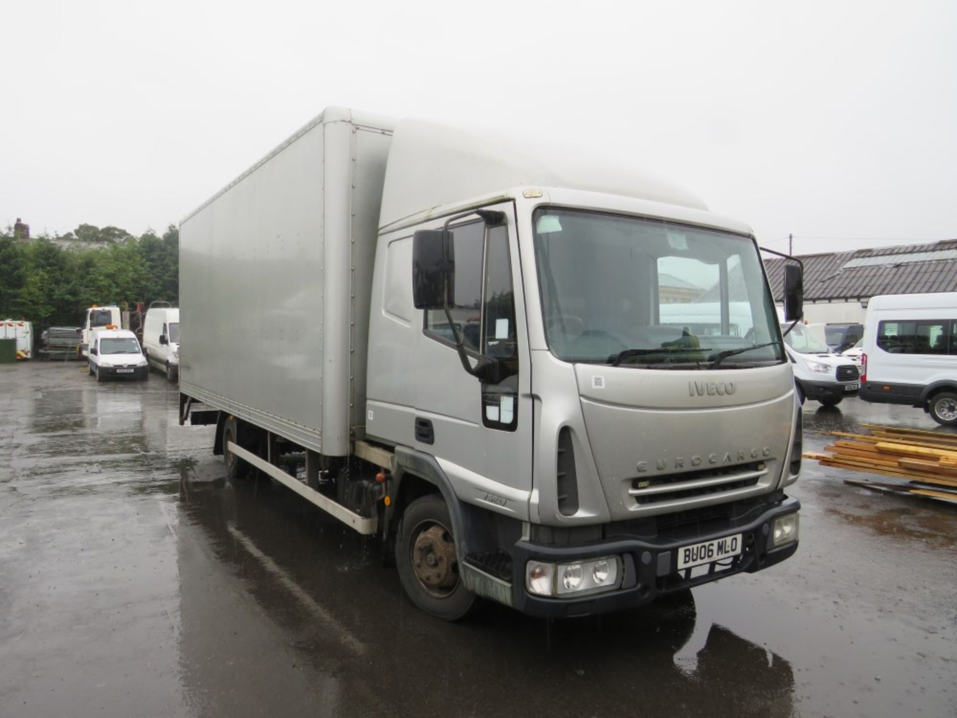 06 reg IVECO EUROCARGO ML75E17 7.5 TON BOX VAN, 1ST REG 08/06, TEST 10/20, 471305KM NOT WARRANTED,