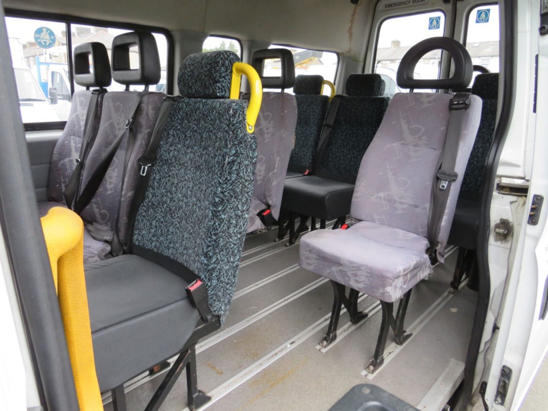 07 reg LDV MAXUS 15S 95 MINIBUS (DIRECT COMMUNITY TRANSPORT) 1ST REG 05/07, TEST 10/20, 124385M, - Image 5 of 6