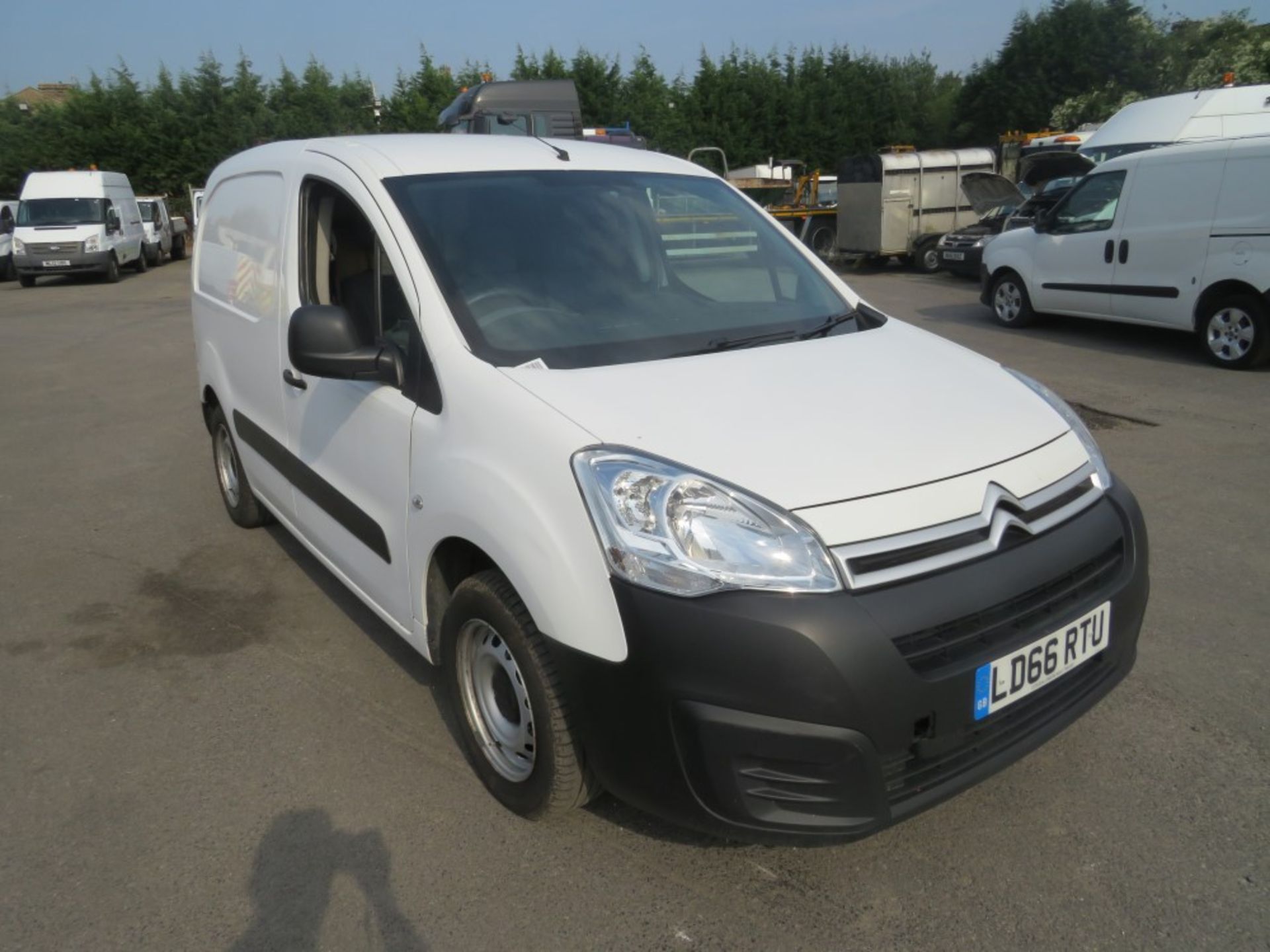 66 reg CITROEN BERLINGO 625 LX BLUE HDI, 1ST REG 11/16, TEST 11/20, 141798M WARRANTED, V5 HERE, 1