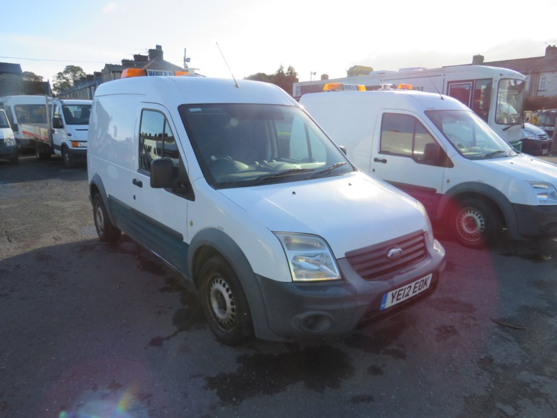 12 reg FORD TRANSIT CONNECT 90 T230 (DIRECT UNITED UTILITIES WATER) 1ST REG 07/12, TEST 04/21,
