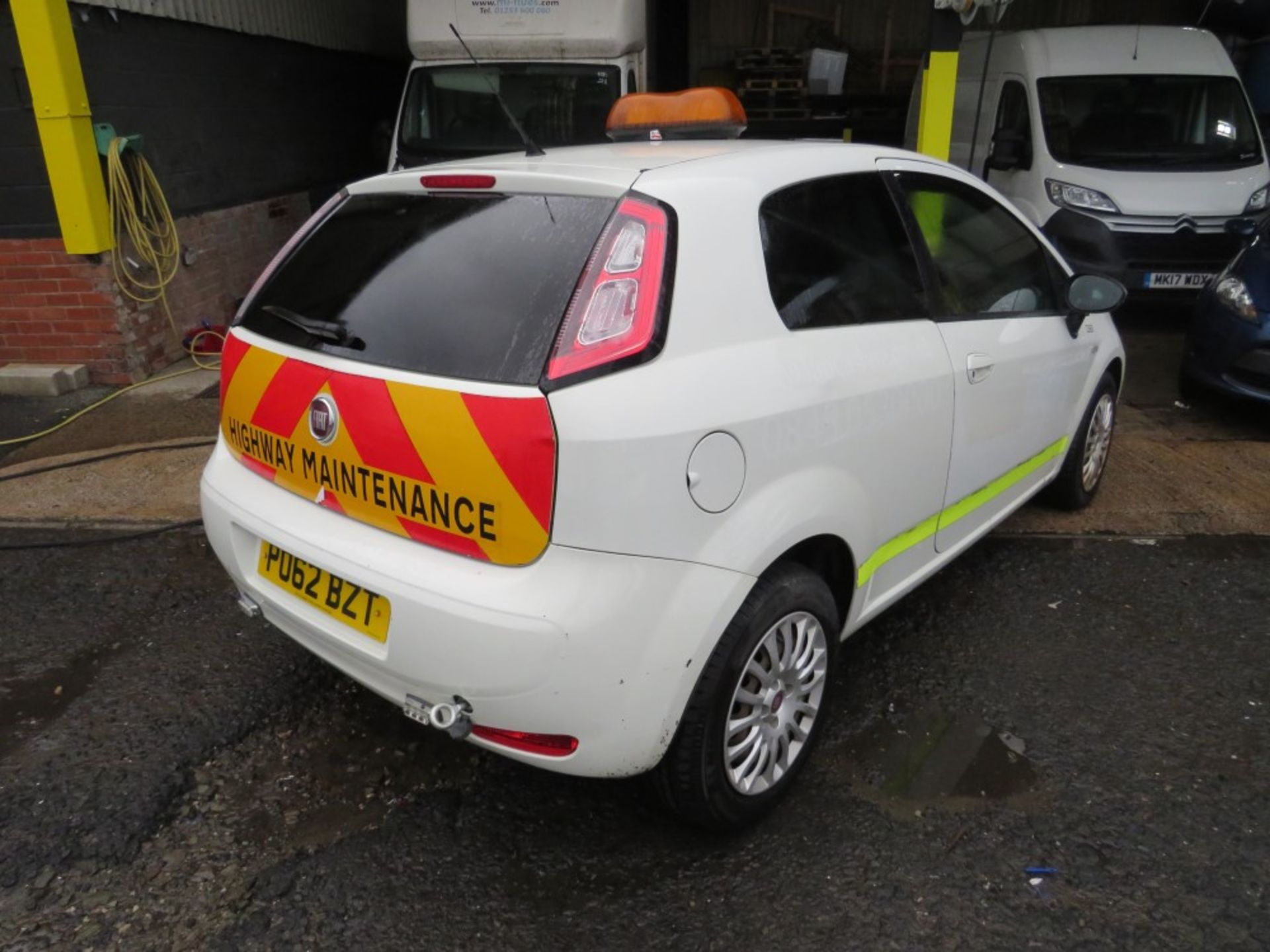 62 reg FIAT PUNTO EVO ACTIVE MULTIJET VAN (DIRECT COUNCIL) 1ST REG 11/12, 91755M, V5 HERE [+ - Image 4 of 5