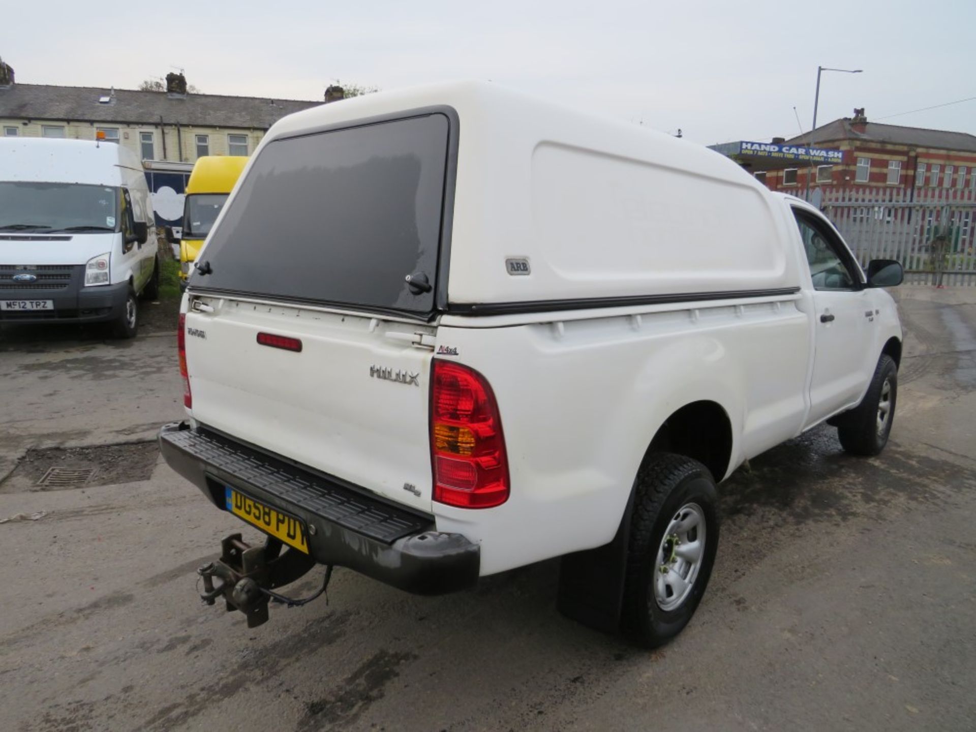 58 reg TOYOTA HILUX HL2 D-4D 4 X 4 S/C (DIRECT ELECTRICITY NW) 1ST REG 11/08, TEST 11/20, 128092M, - Image 4 of 5