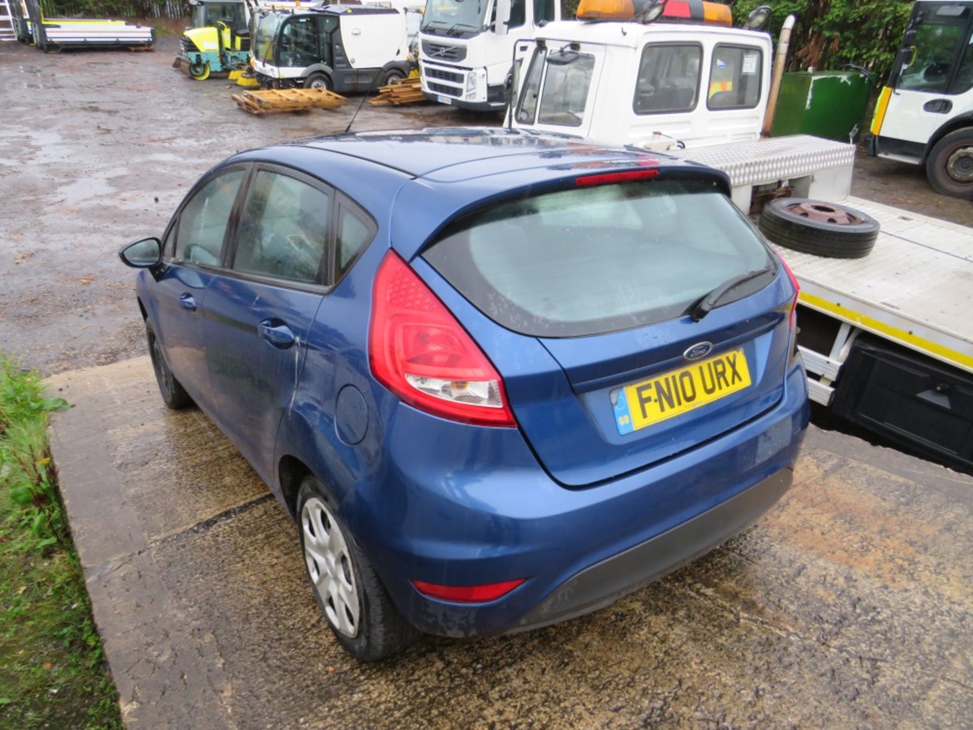 10 reg FORD FIESTA EDGE TDCI 68 HATCHBACK (DIRECT COUNCIL) 1ST REG 03/10, V5 HERE, 1 OWNER FROM - Image 3 of 5