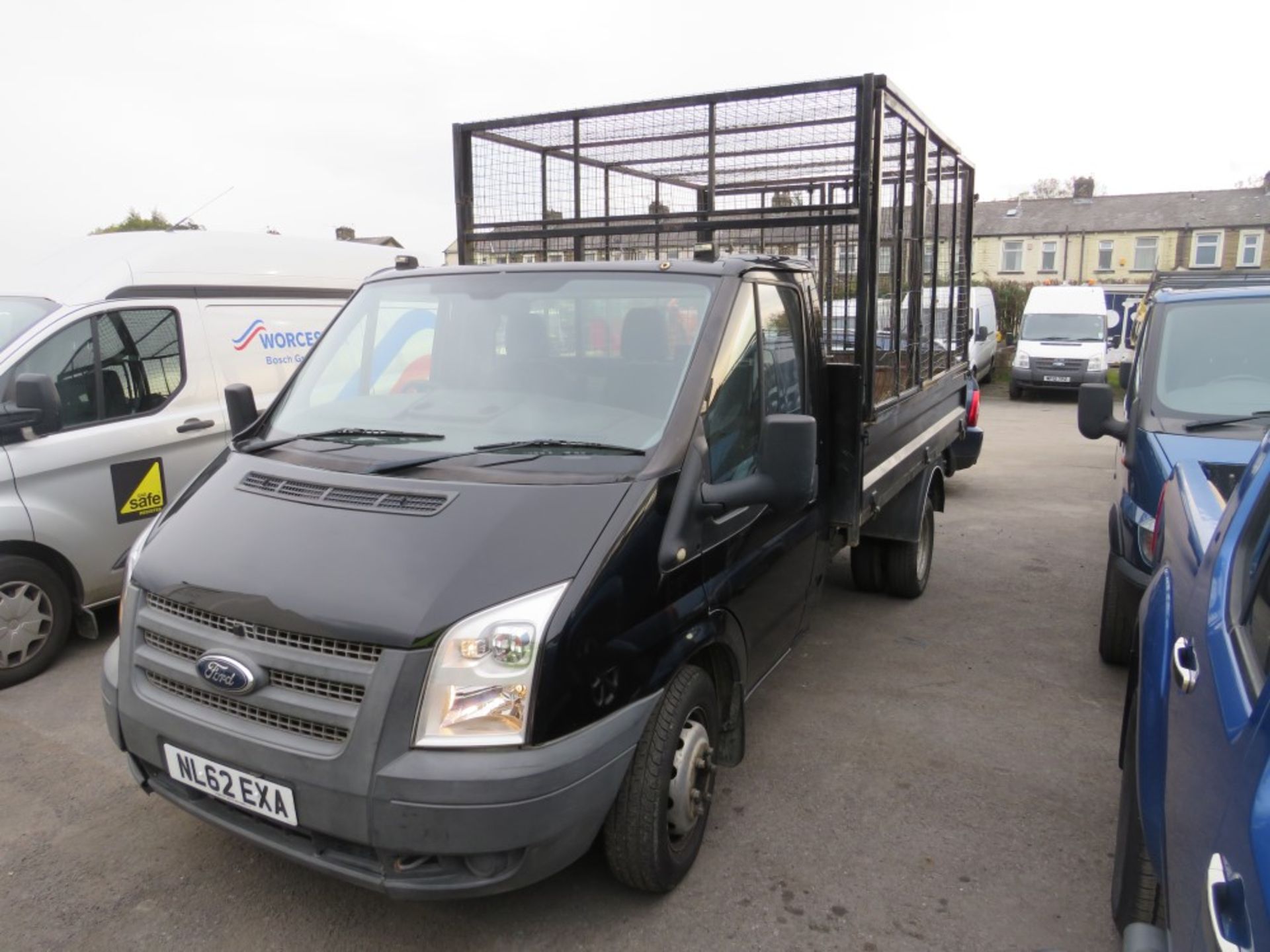 62 reg FORD TRANSIT 100 T350 RWD TIPPER (ON VCAR) 1ST REG 09/12, TEST 01/21, 61110M, PART V5 - Image 2 of 5