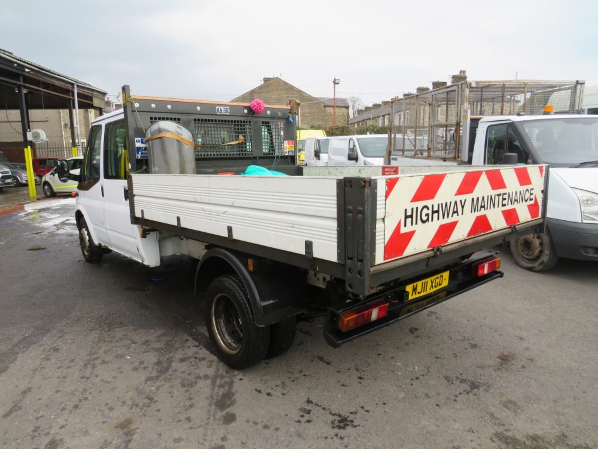 11 reg FORD TRANSIT 115 T350L D/C RWD TIPPER (DIRECT COUNCIL) 1ST REG 05/11, TEST 03/21, 99939M, - Image 3 of 5