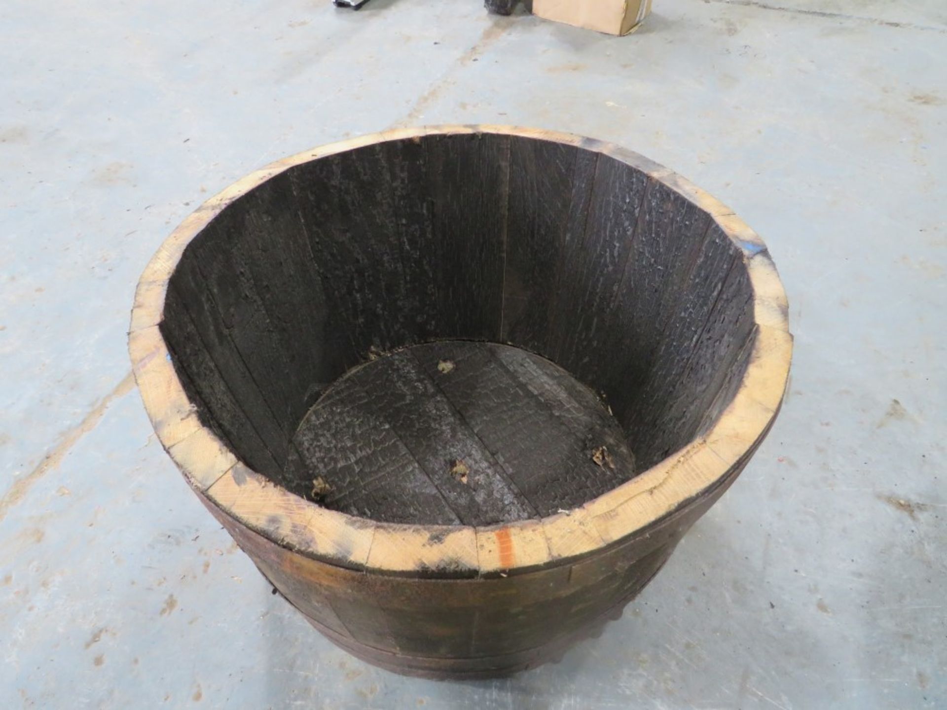 LARGE 1/2 WHISKY BARRELL [NO VAT]