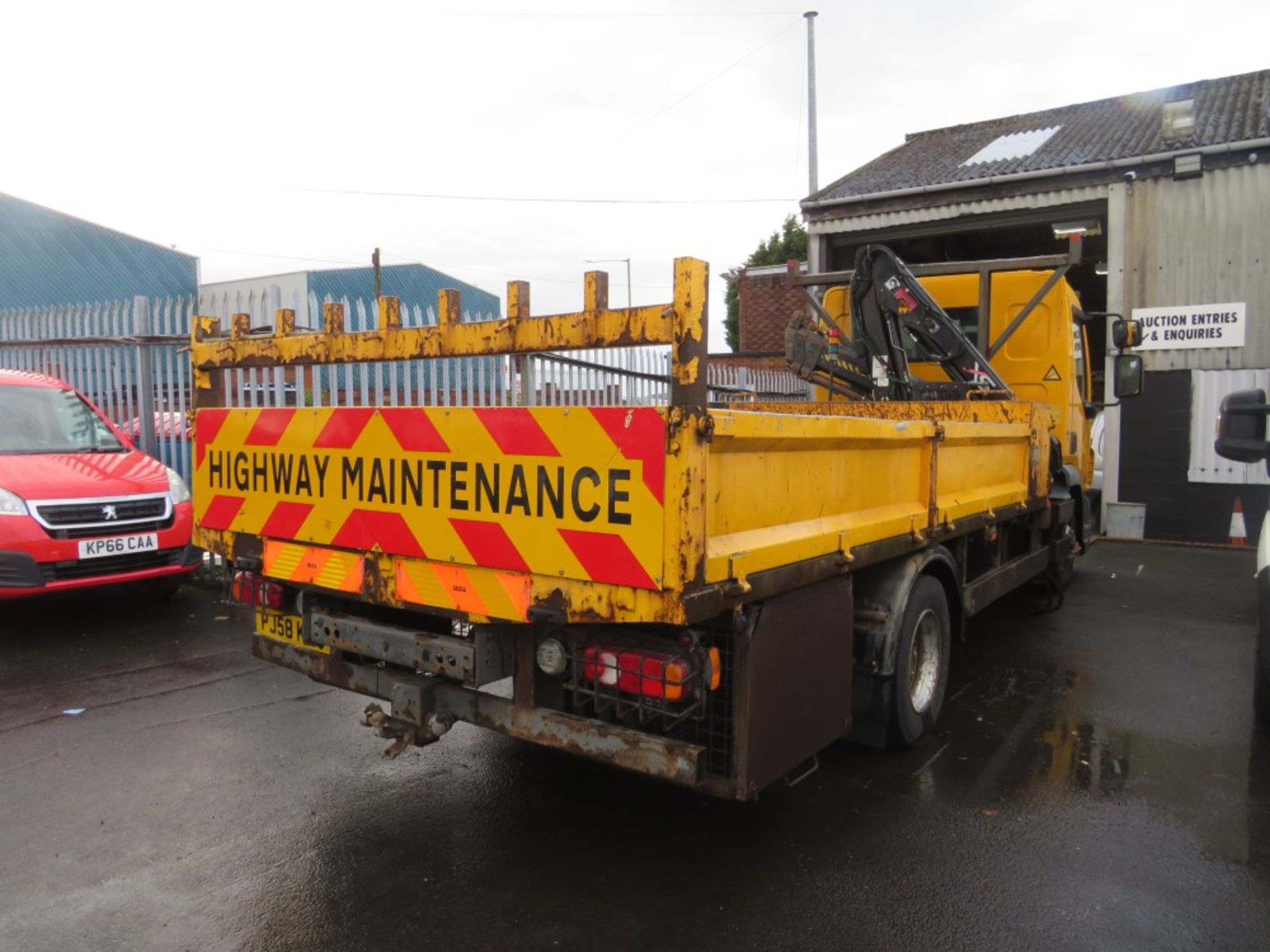 58 reg DAF FA LF45.160 CRANE WAGON (DIRECT COUNCIL) 1ST REG 02/09, 98089M, V5 HERE [+ VAT] - Image 4 of 6