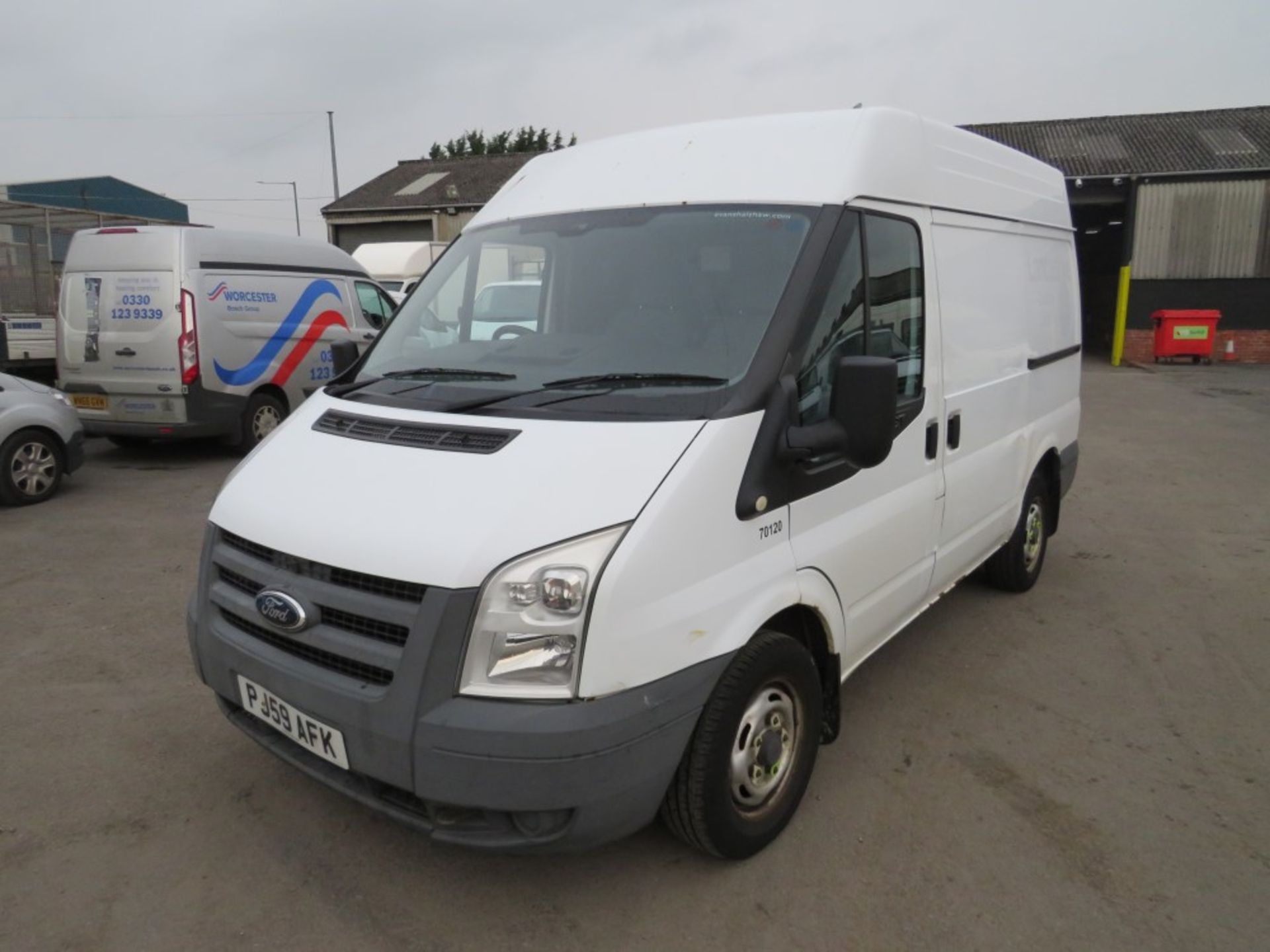 59 reg FORD TRANSIT 115 T280S FWD (DIRECT COUNCIL) 1ST REG 12/09, TEST 01/21, 124485M, V5 HERE - Image 2 of 6