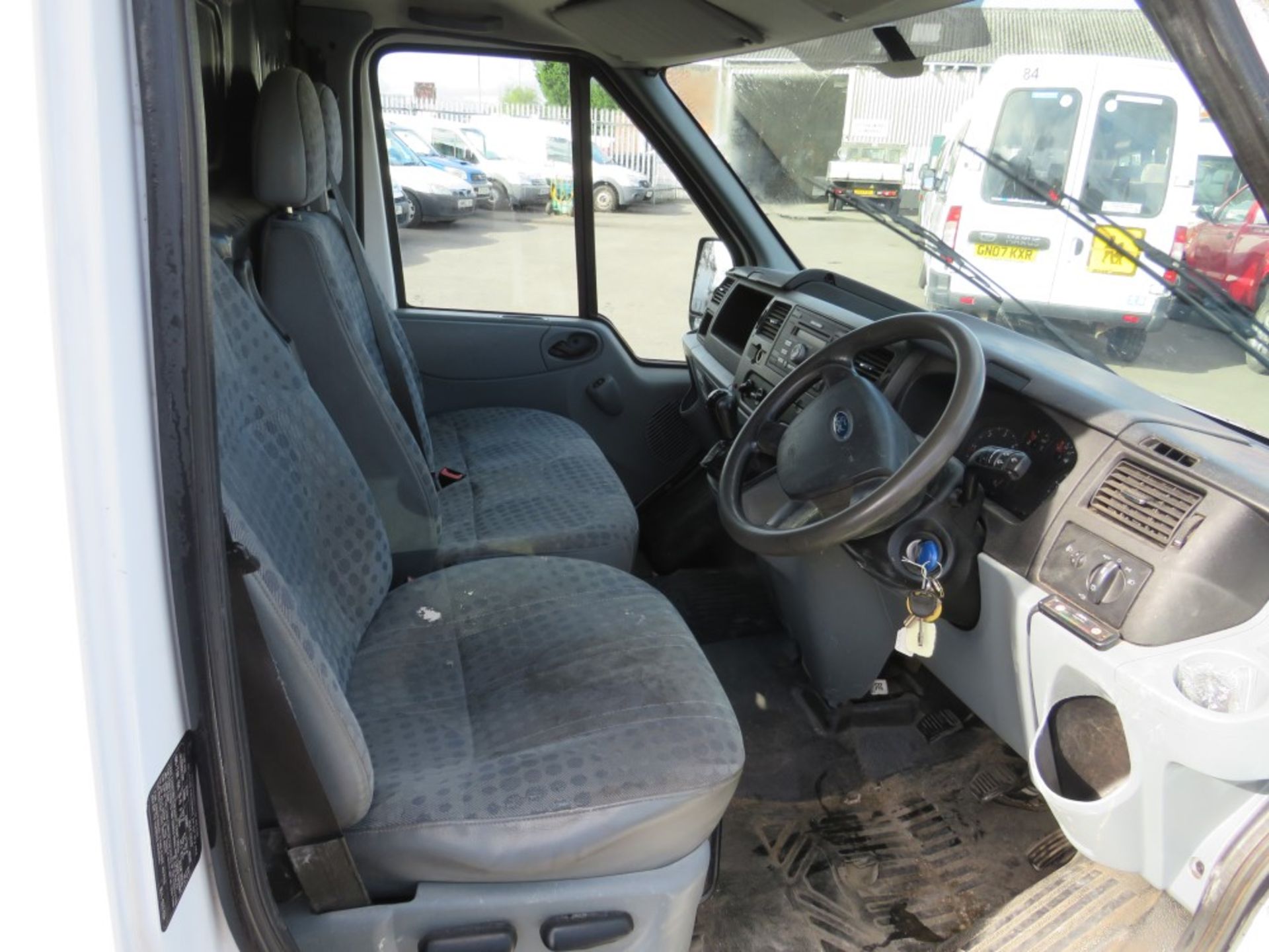 09 reg FORD TRANSIT 85 T280M FWD (DIRECT COUNCIL) 1ST REG 03/09, TEST 04/21, 66741M, V5 HERE, 1 - Image 6 of 6