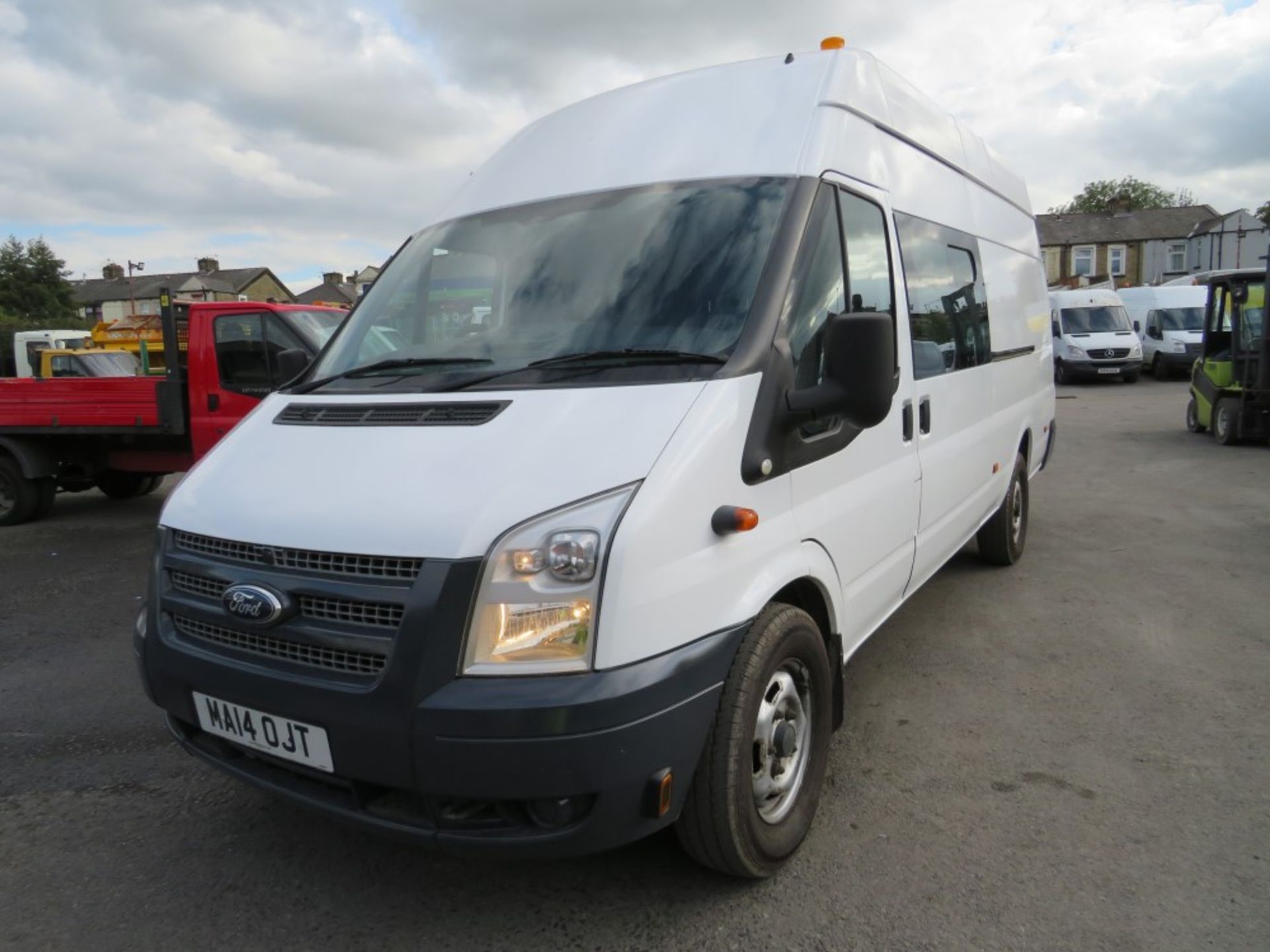 14 reg FORD TRANSIT 350 125 LWB JUMBO 9 SEAT CREW VAN, 1ST REG 03/14, TEST 03/21, 168891M NOT - Image 2 of 7