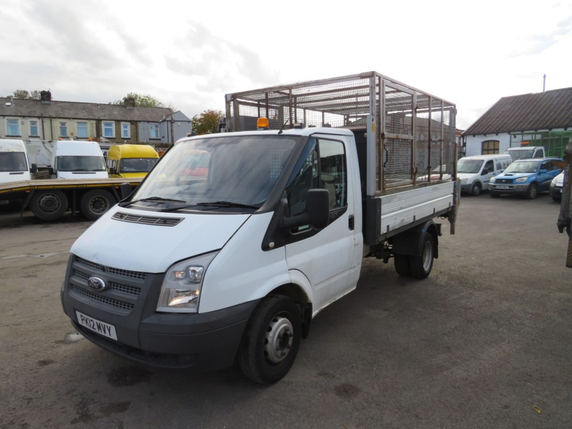 12 reg FORD TRANSIT 100 T350 RWD TIPPER (DIRECT COUNCIL) 1ST REG 06/12, TEST 06/21, 89846M, V5 HERE, - Image 2 of 5