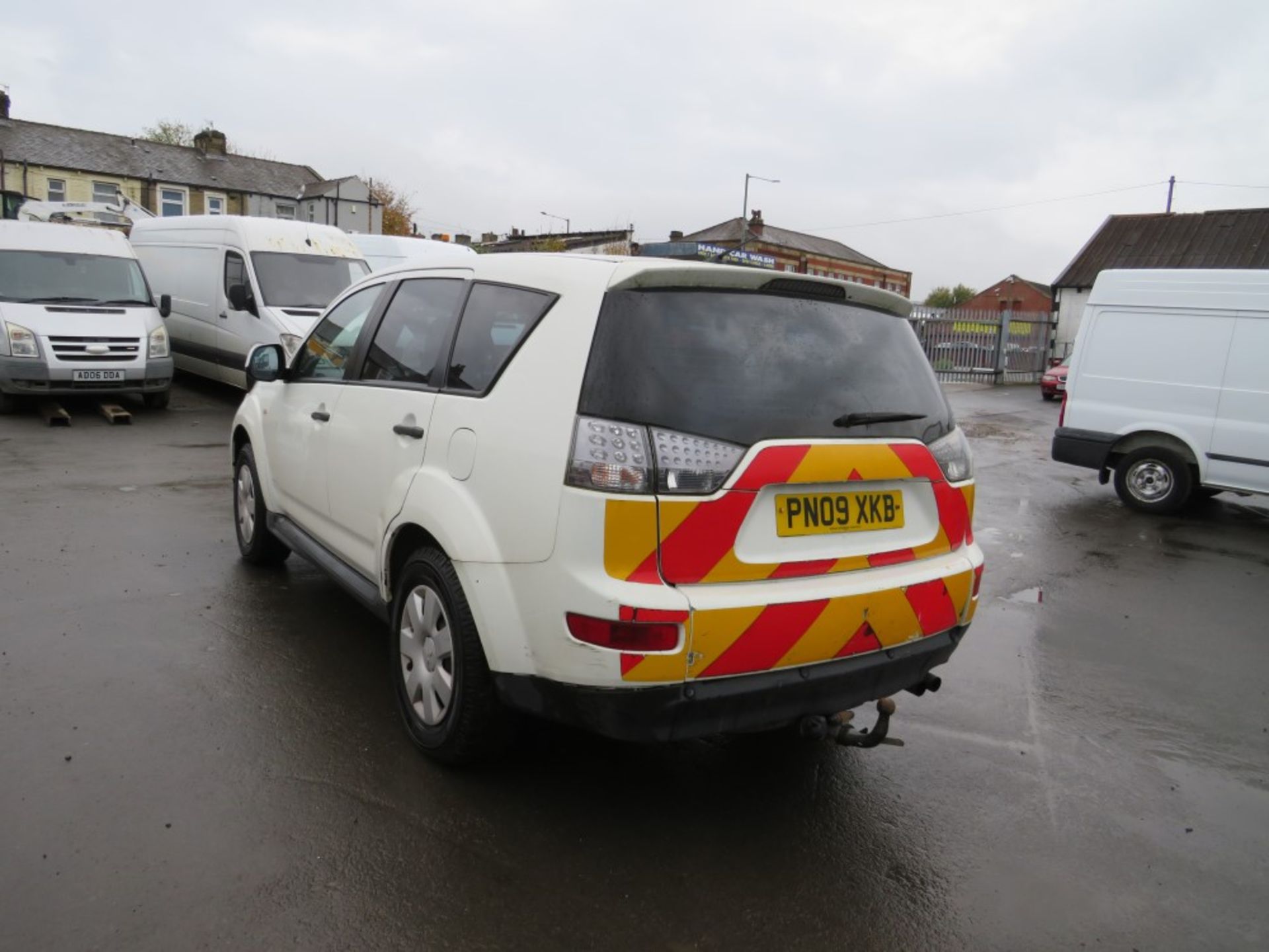 09 reg MITSUBISHI OUTLANDER EQUIPPE DI-D (DIRECT COUNCIL) 1ST REG 03/09, TEST 03/21 [VAT QUALIFYING] - Image 3 of 6