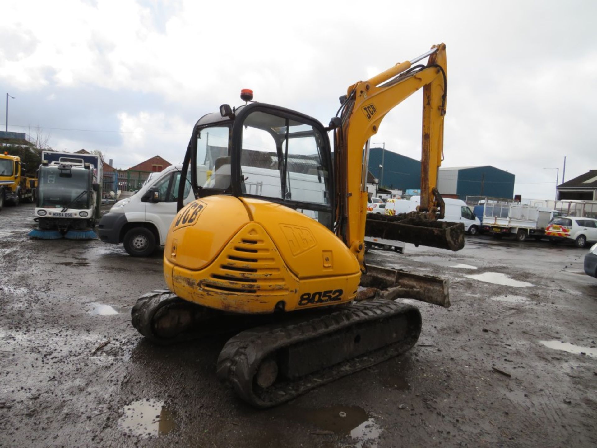 2000 JCB 8052 5 TON MINI DIGGER C/W DITCHING BUCKET, 6204 HOURS [+ VAT] - Image 3 of 5