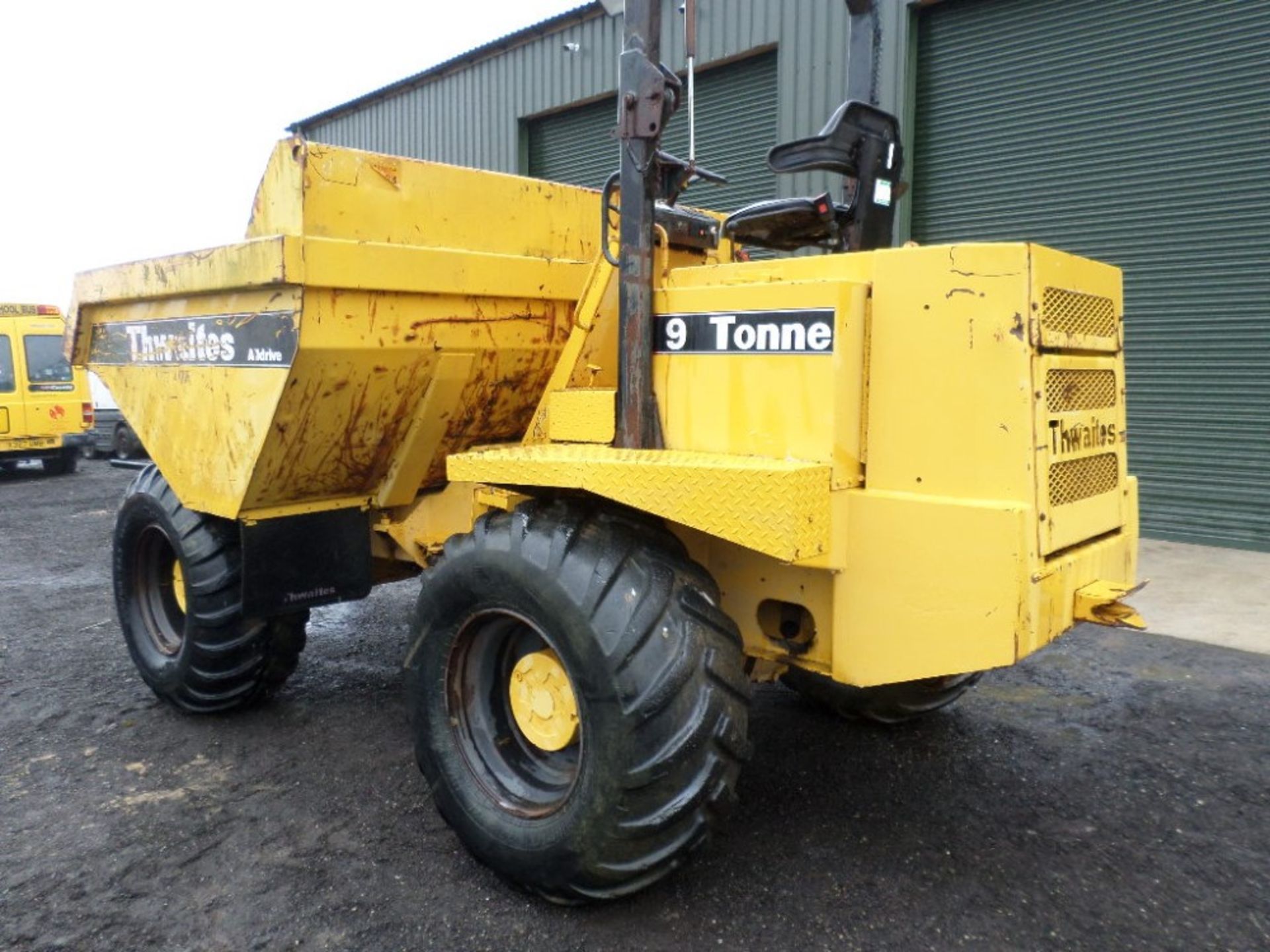 2001 THWAITES 9 TON DUMPER (LOCATION SHEFFIELD) (RING FOR COLLECTION DETAILS) [+ VAT]