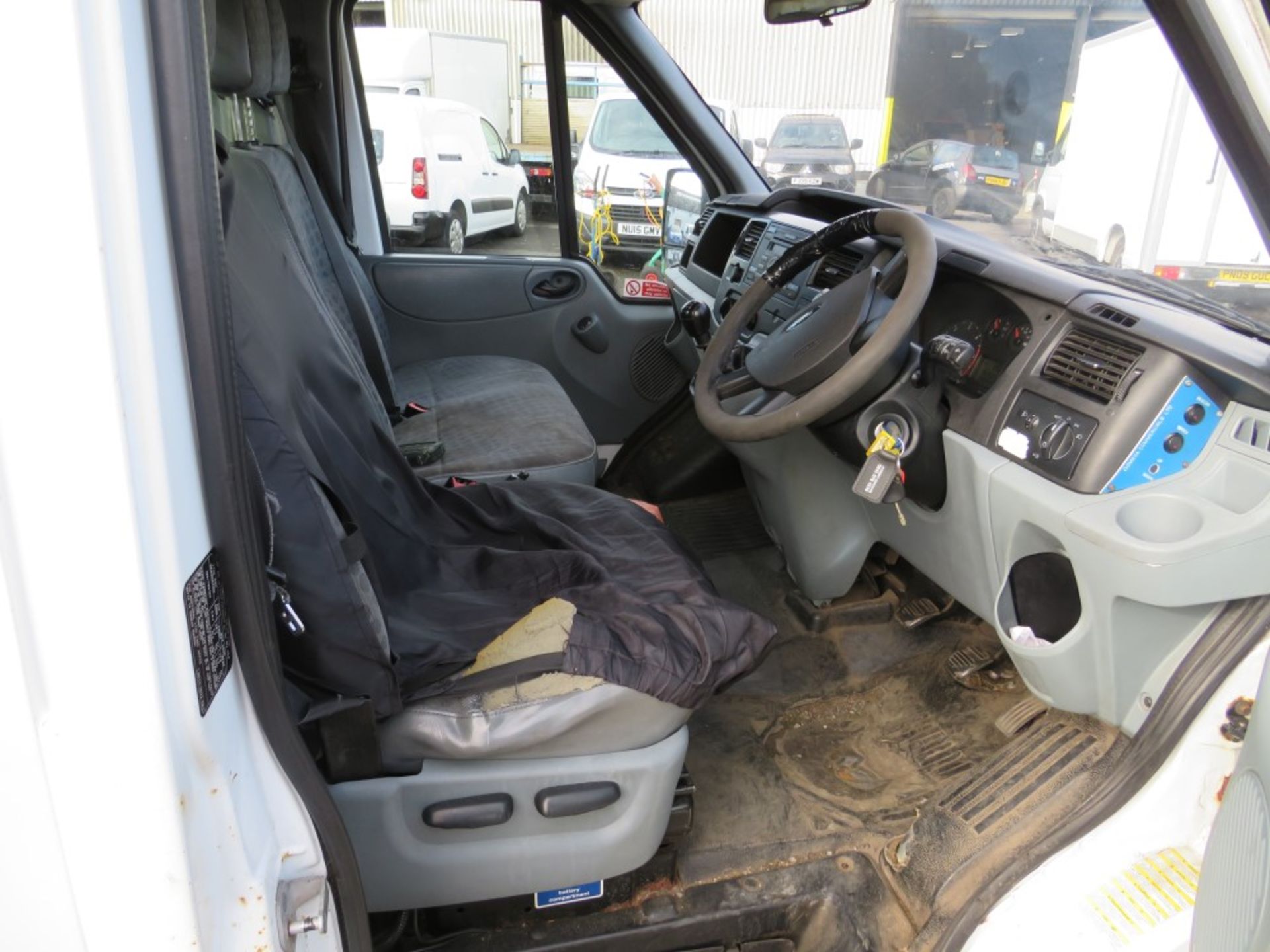 12 reg FORD TRANSIT 100 T350 RWD TIPPER (DIRECT COUNCIL) 1ST REG 06/12, TEST 06/21, 89846M, V5 HERE, - Image 5 of 5